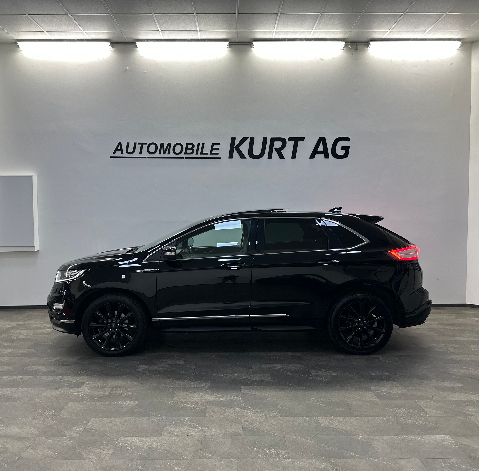 FORD Edge 2.0 TDCi Vignale 4WD PowerShift-showroom-element-2