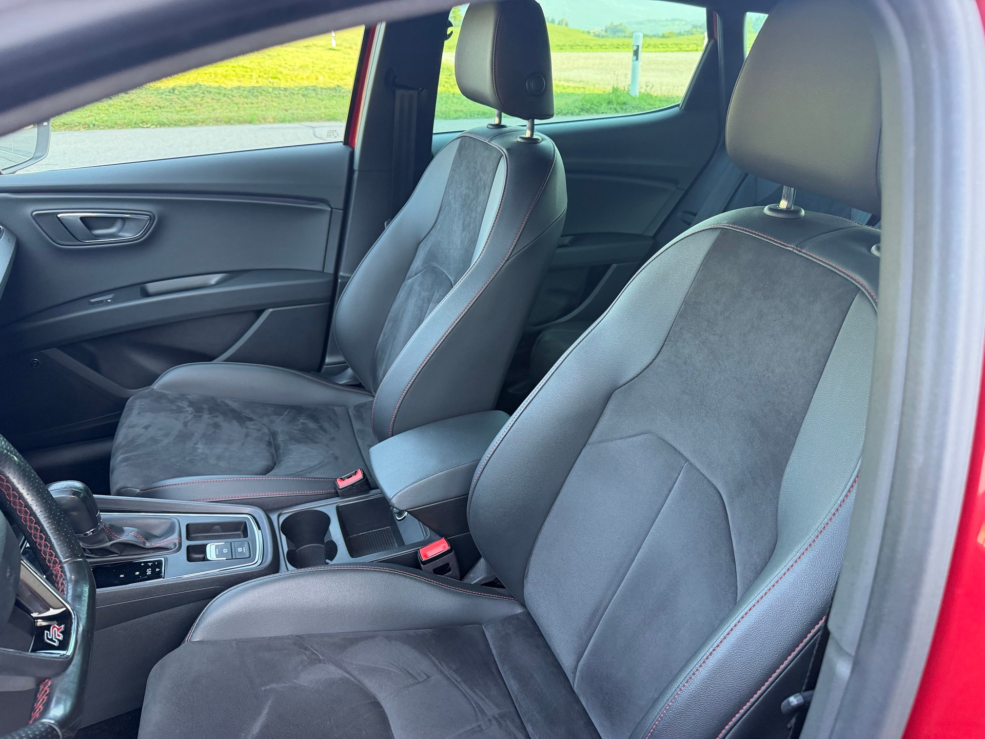 SEAT Leon 1.5 TSI EVO FR ACT FR DSG-image-8