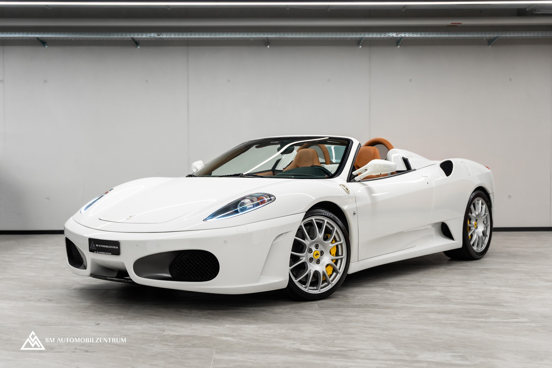 FERRARI F430 Spider / Carbon Exterieur & Interieur / Scuderia Sitze