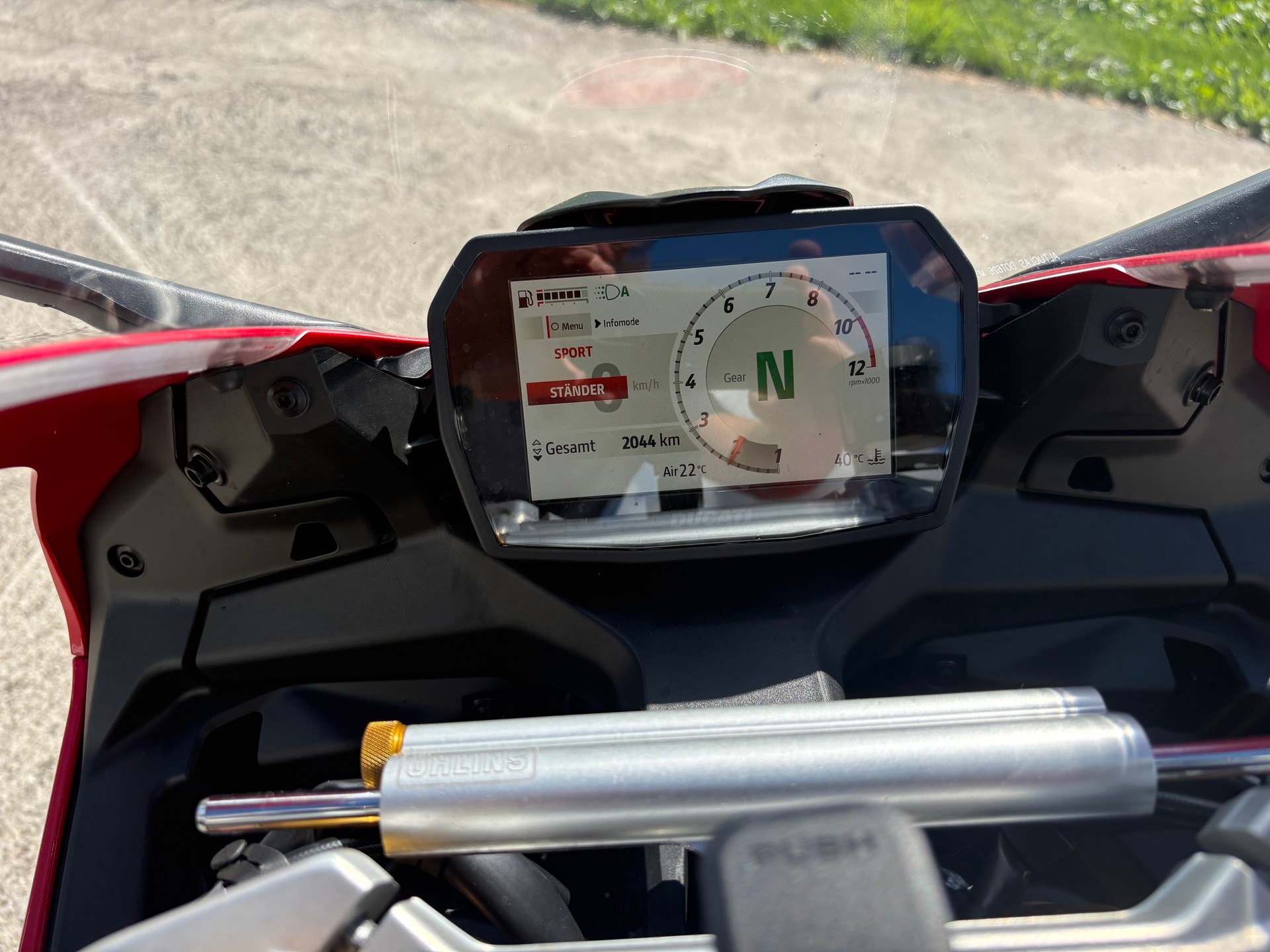 DUCATI Panigale V2 S-image-9