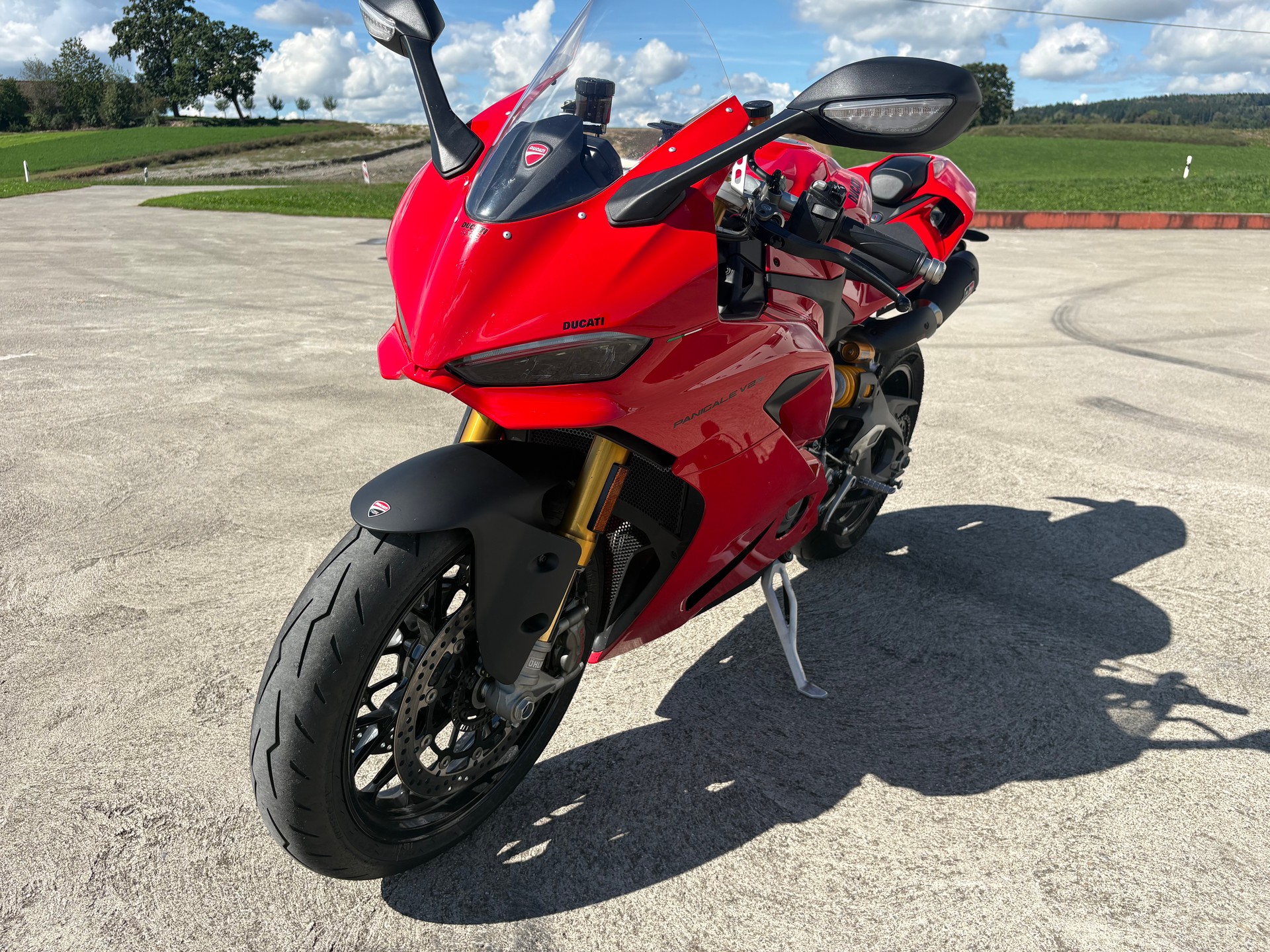 DUCATI Panigale V2 S-image-3