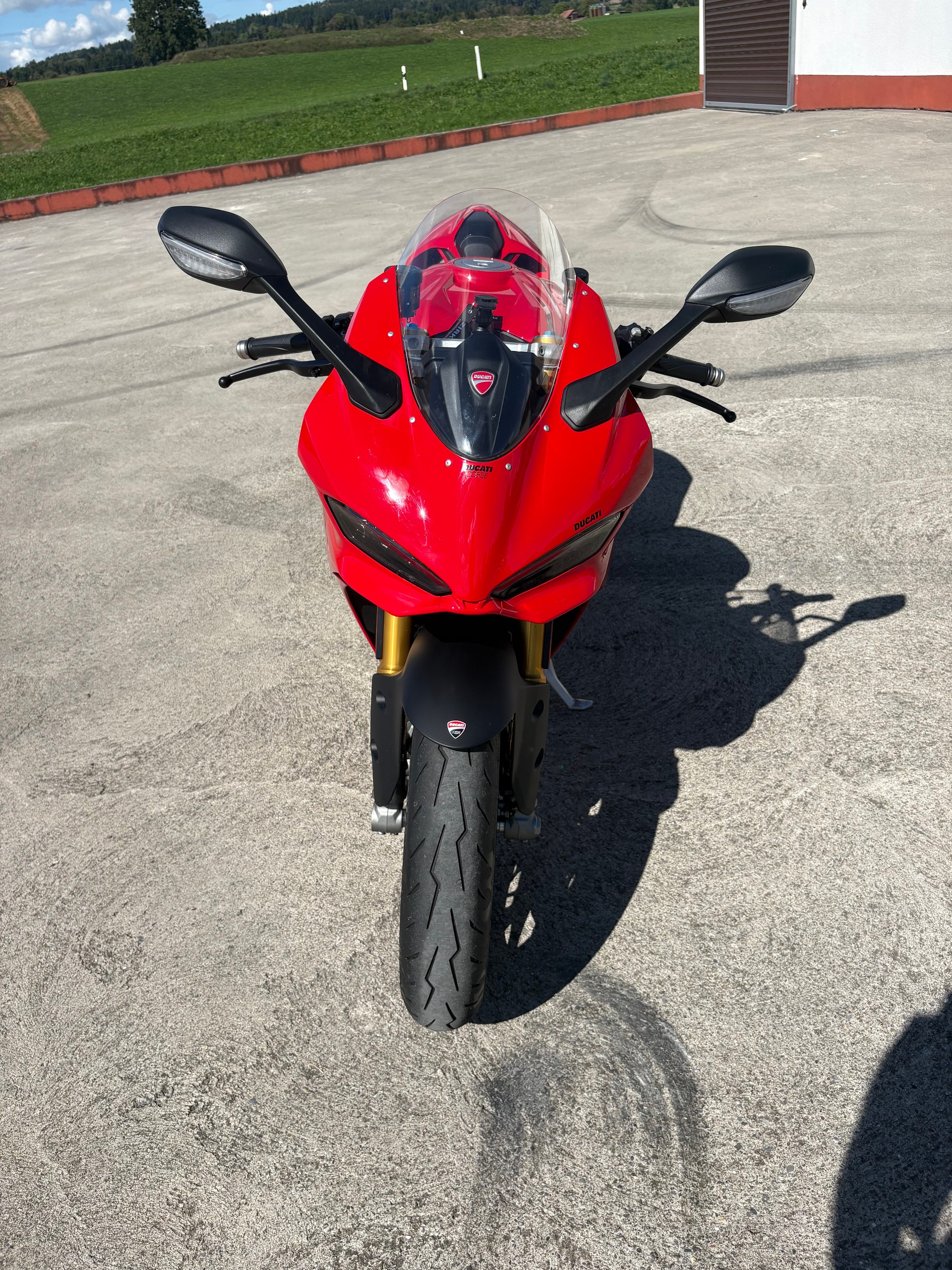 DUCATI Panigale V2 S-image-4