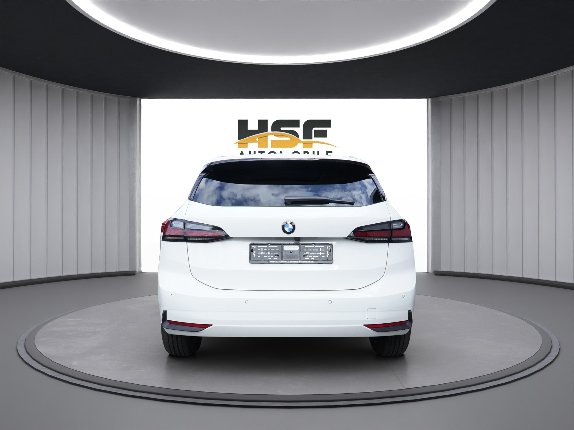 BMW 223d Active Tourer xDrive DKG *CH Fahrzeug/AHK/WERKSGARANTIE/GRATIS-SERVICE*-showroom-element-3