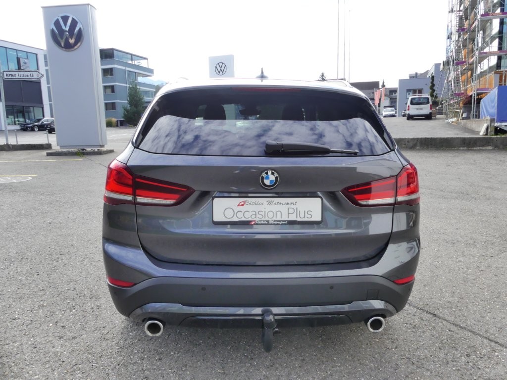 BMW X1 xDrive 20d xLine Steptronic-showroom-element-2
