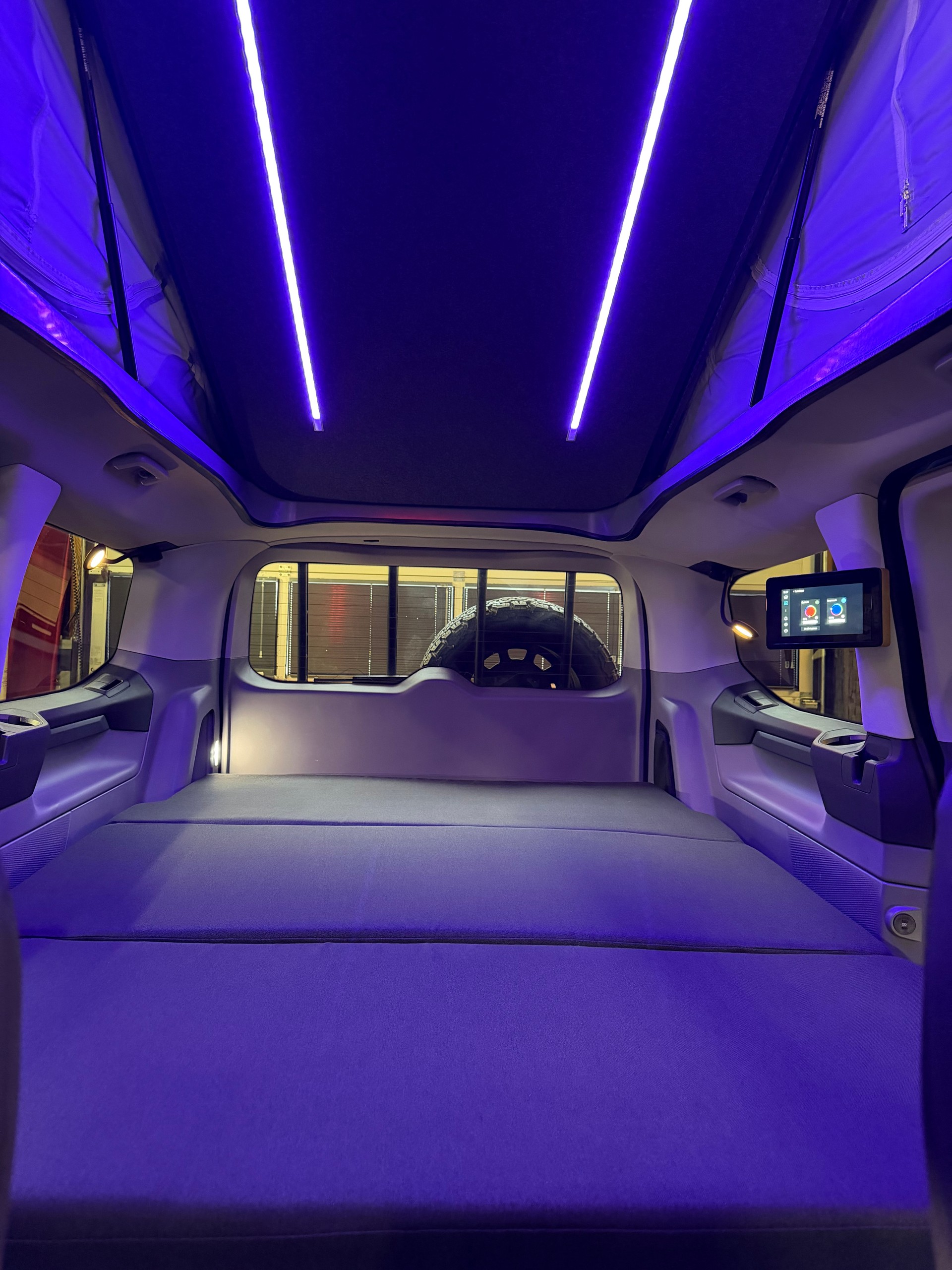 FORD TOURNEO CUSTOM "VANEXT" 4X4 5 PLÄTZER CAMPER "HÖHER" 170 PS DIESEL "SPEZIAL AUFBAU" MIT MFK CH !! MIT AHK.-image-23