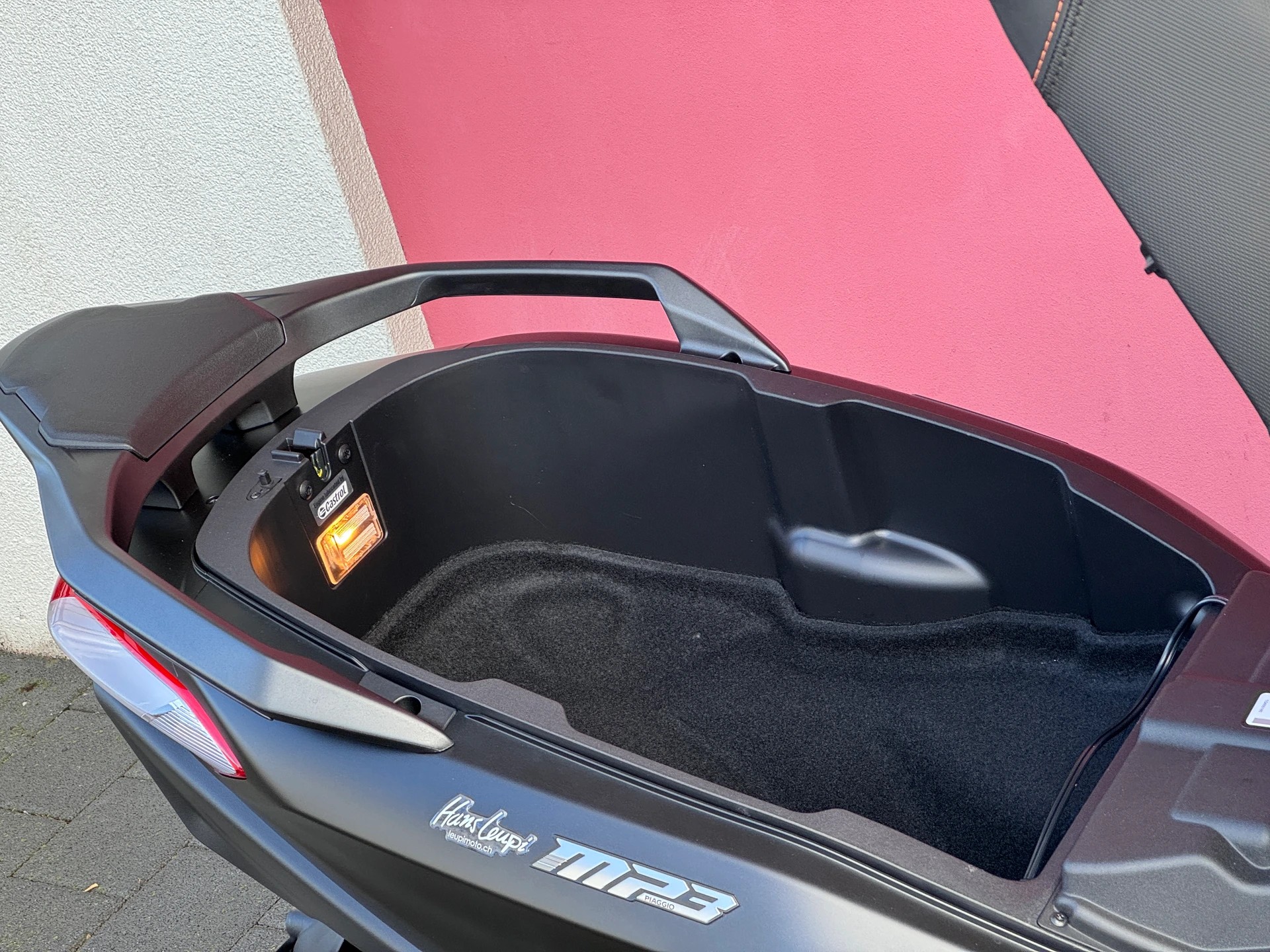 PIAGGIO MP3 530 Exclusive E5+-image-11
