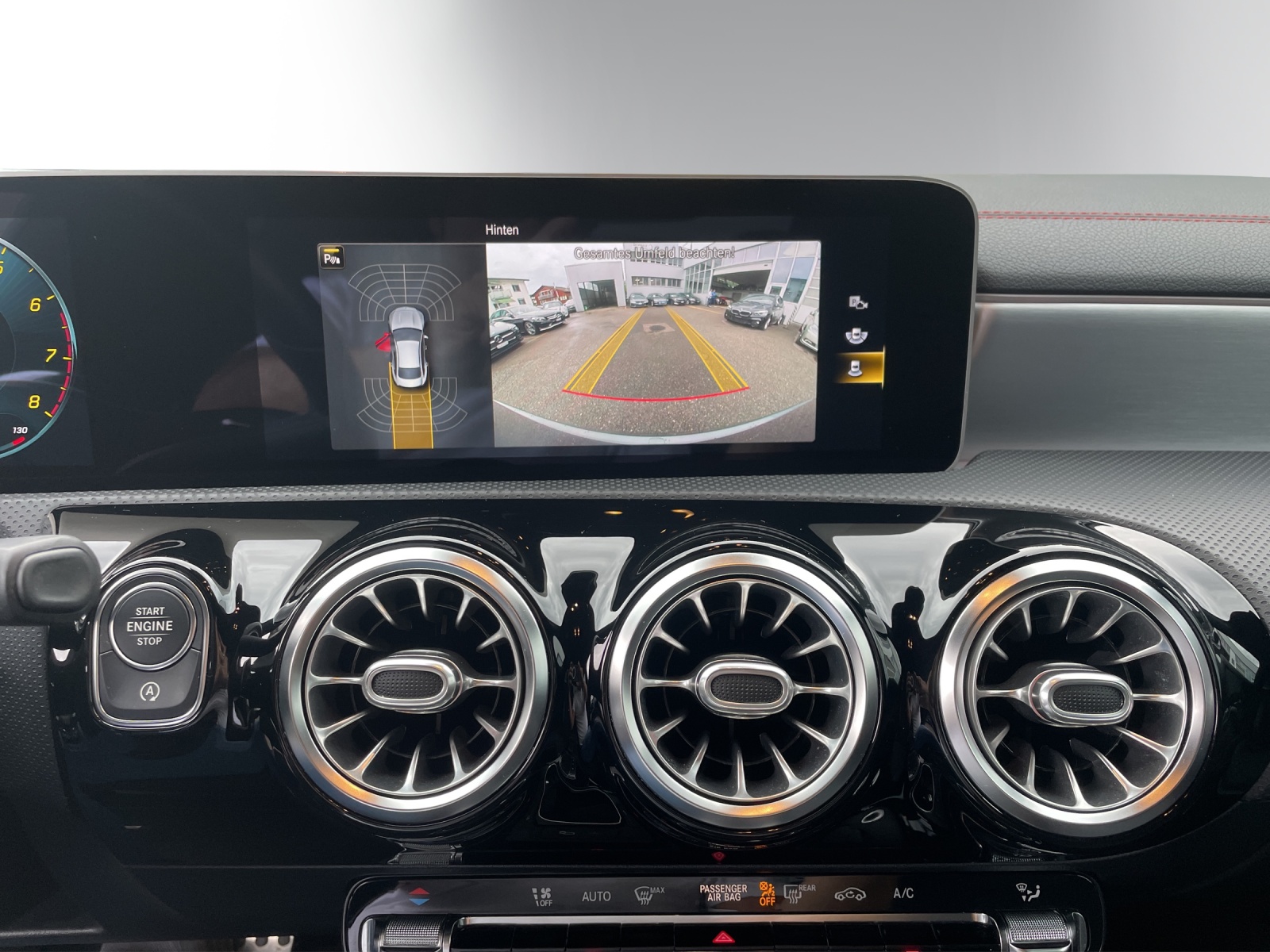 MERCEDES-BENZ CLA 220 AMG Line 7G-DCT-image-11