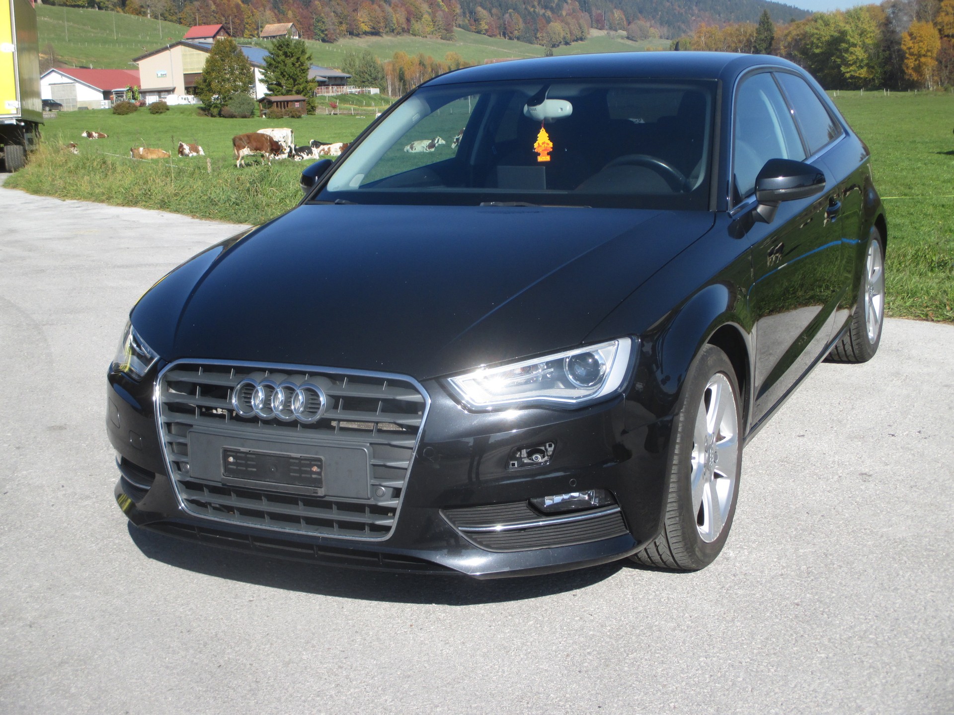 AUDI A3 2.0 TDI Ambition-image-2