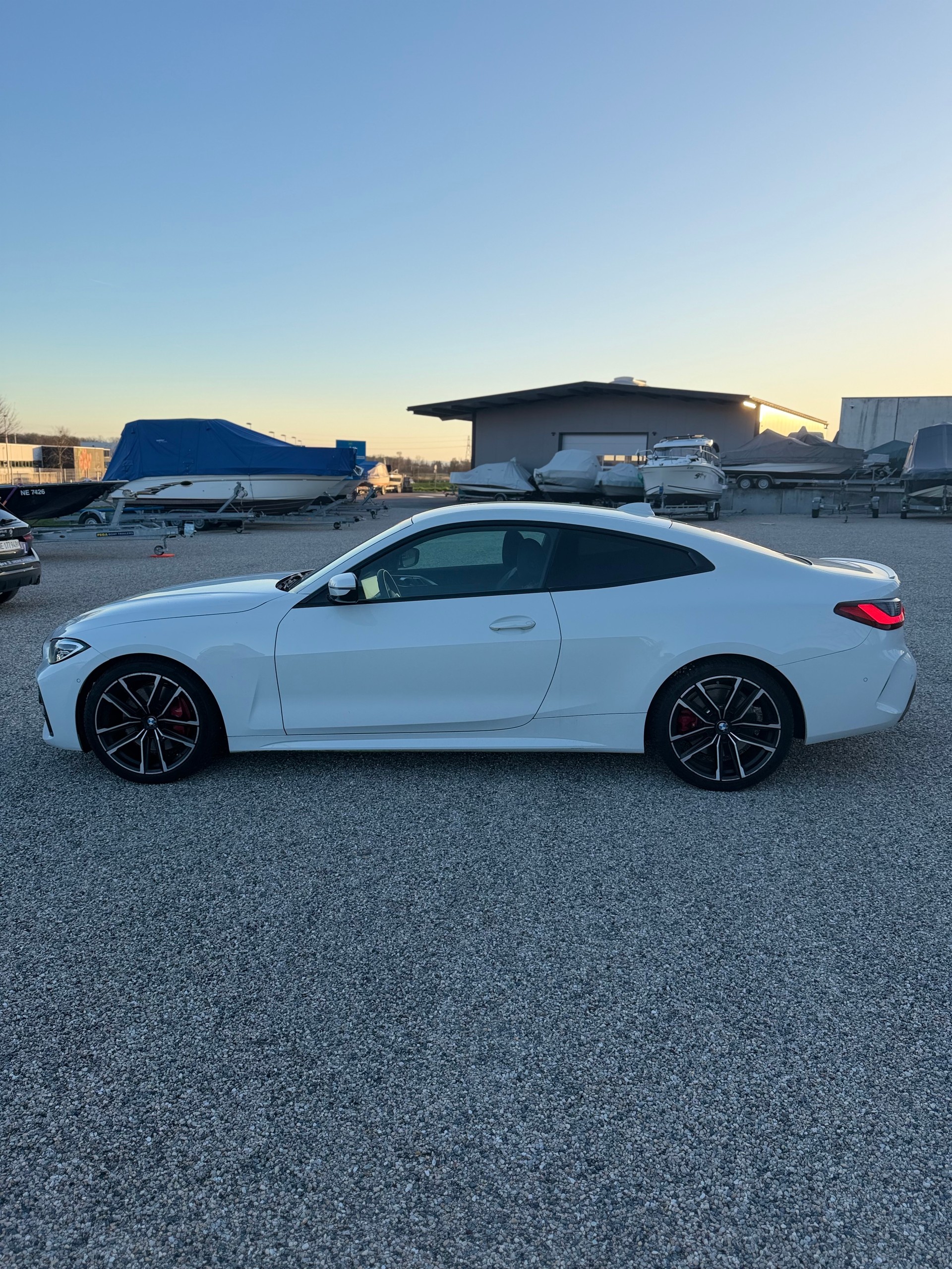 BMW 420d xDrive 48V Coupé M Sport Steptronic-image-3
