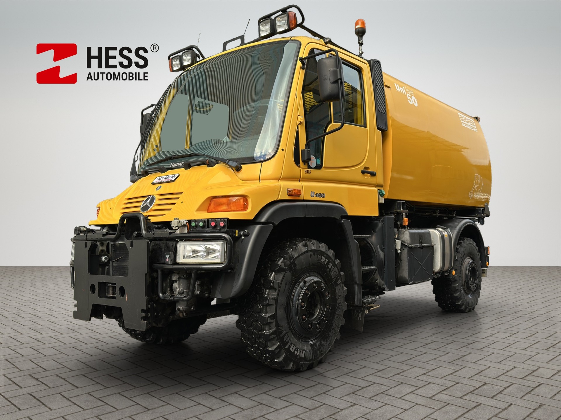MERCEDES-BENZ Unimog U400