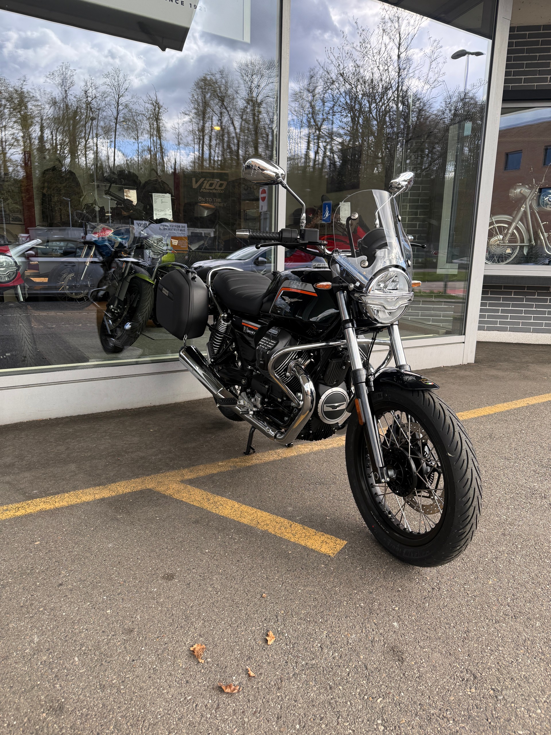MOTO GUZZI V7 IV 850 Special E5+-image-6