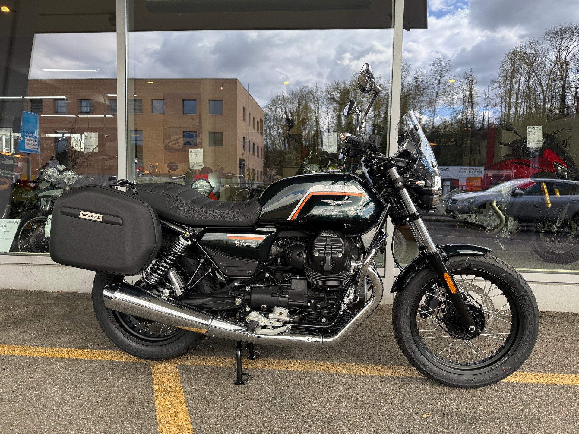 MOTO GUZZI V7 IV 850 Special E5+-image-2