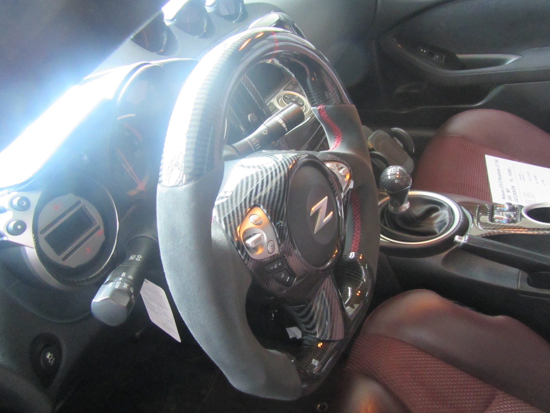 NISSAN 370 Z Roadster-image-5