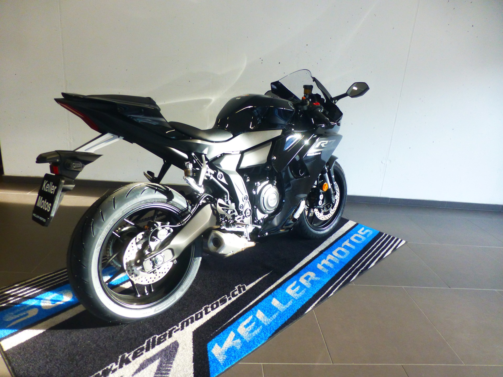 YAMAHA YZF-R7 (35kW) MY 2026-image-10