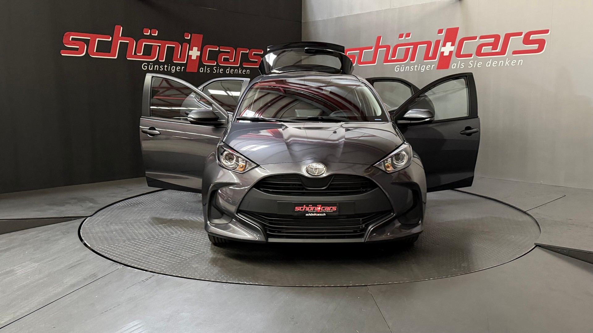 TOYOTA Yaris 1.5 Business e-CVT-image-9