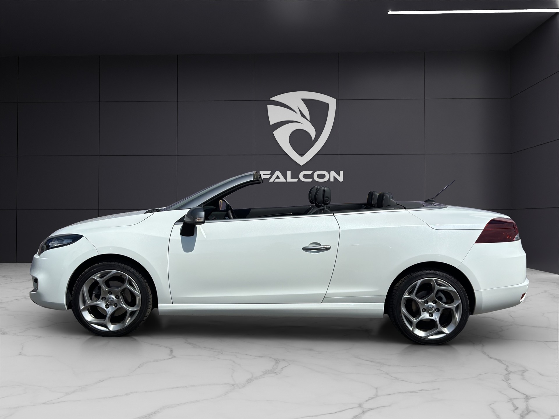 RENAULT Mégane CC 2.0 16V Turbo GT-showroom-element-2