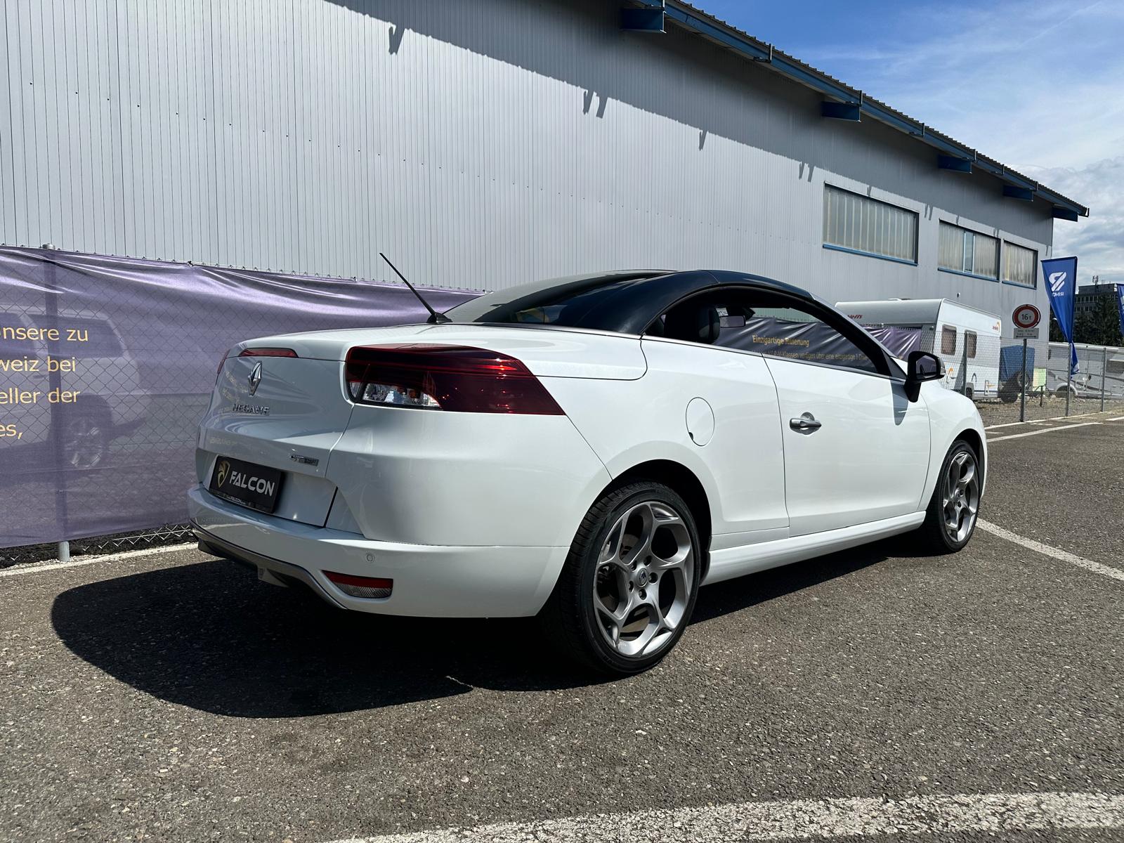 RENAULT Mégane CC 2.0 16V Turbo GT-image-12