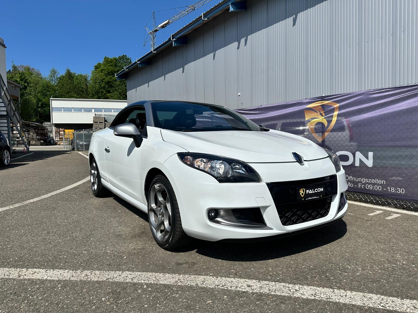 RENAULT Mégane CC 2.0 16V Turbo GT-image-10