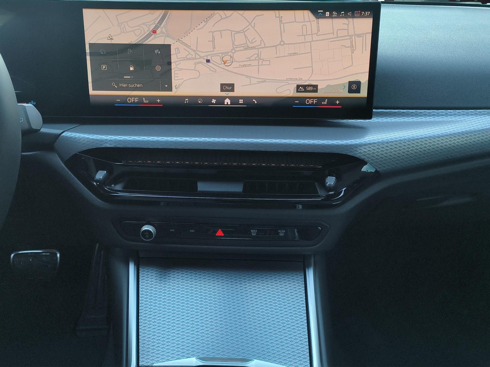 BMW 320d xDrive SAG Touring-image-17