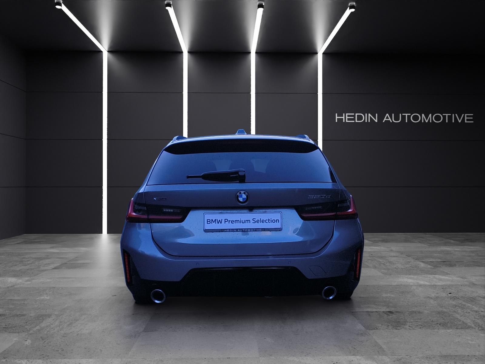 BMW 320d xDrive SAG Touring-showroom-element-3