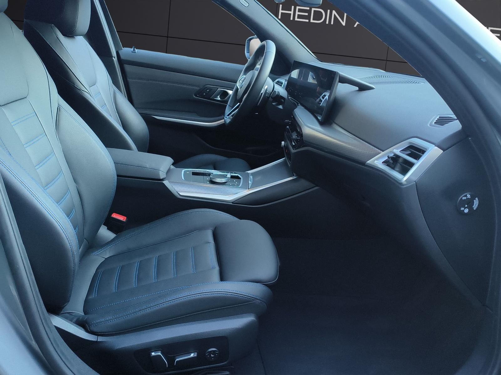 BMW 320d xDrive SAG Touring-image-14