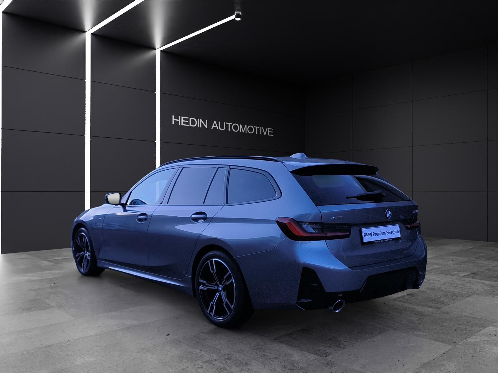 BMW 320d xDrive SAG Touring-showroom-element-2
