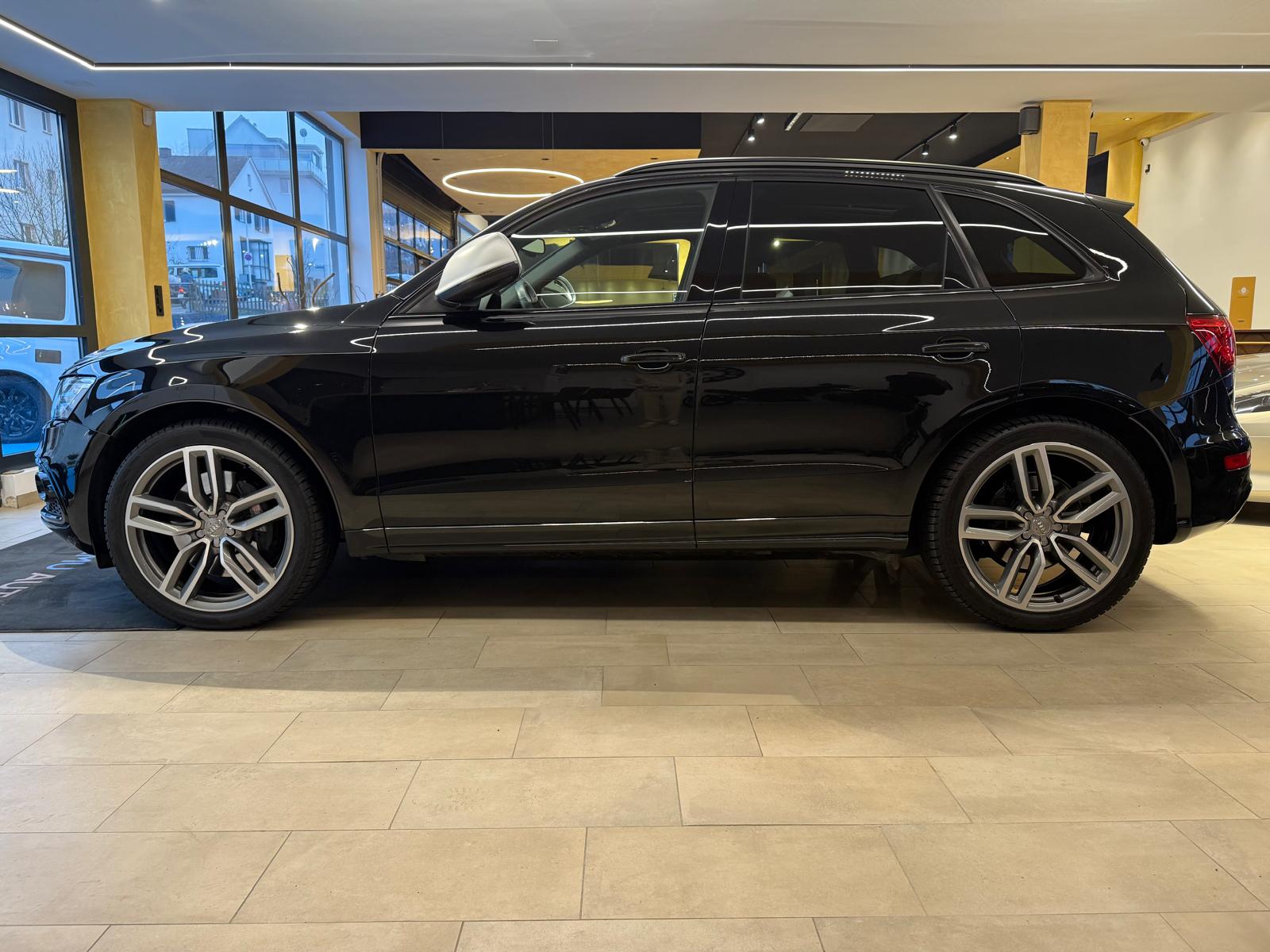 AUDI SQ5 3.0 TDI quattro tiptronic-image-9