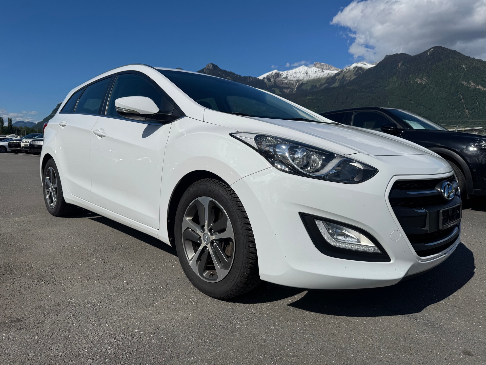 HYUNDAI i30 Wagon 1.6 GDI Vertex-showroom-element-2
