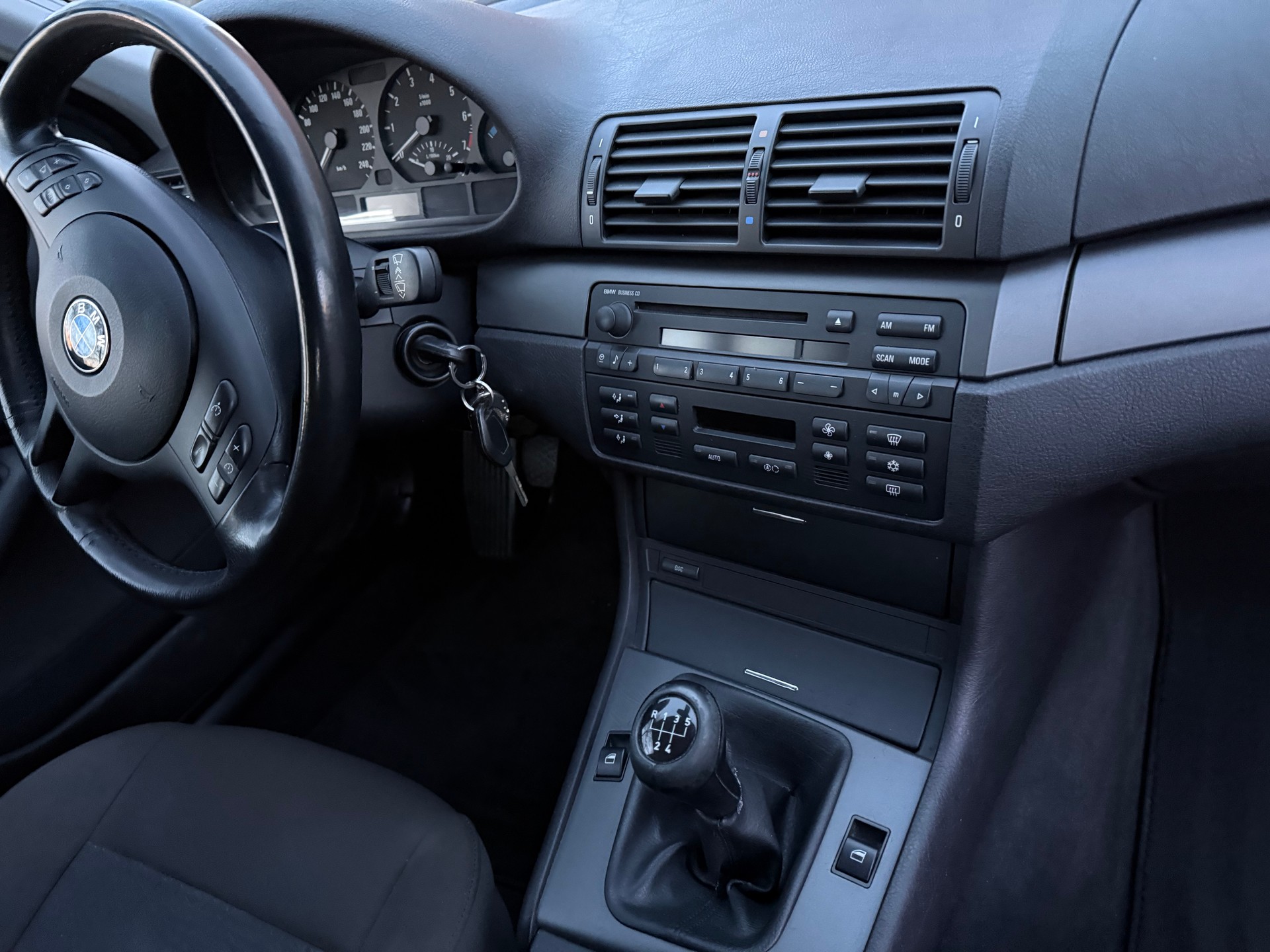 BMW 318i Touring Efficiency-image-20
