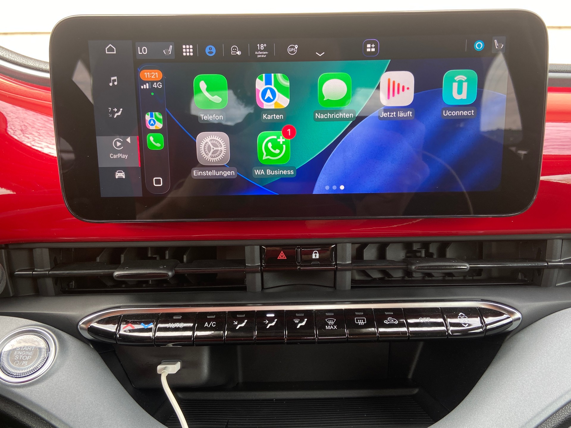 FIAT 500 C electric 87 kW Red-image-10