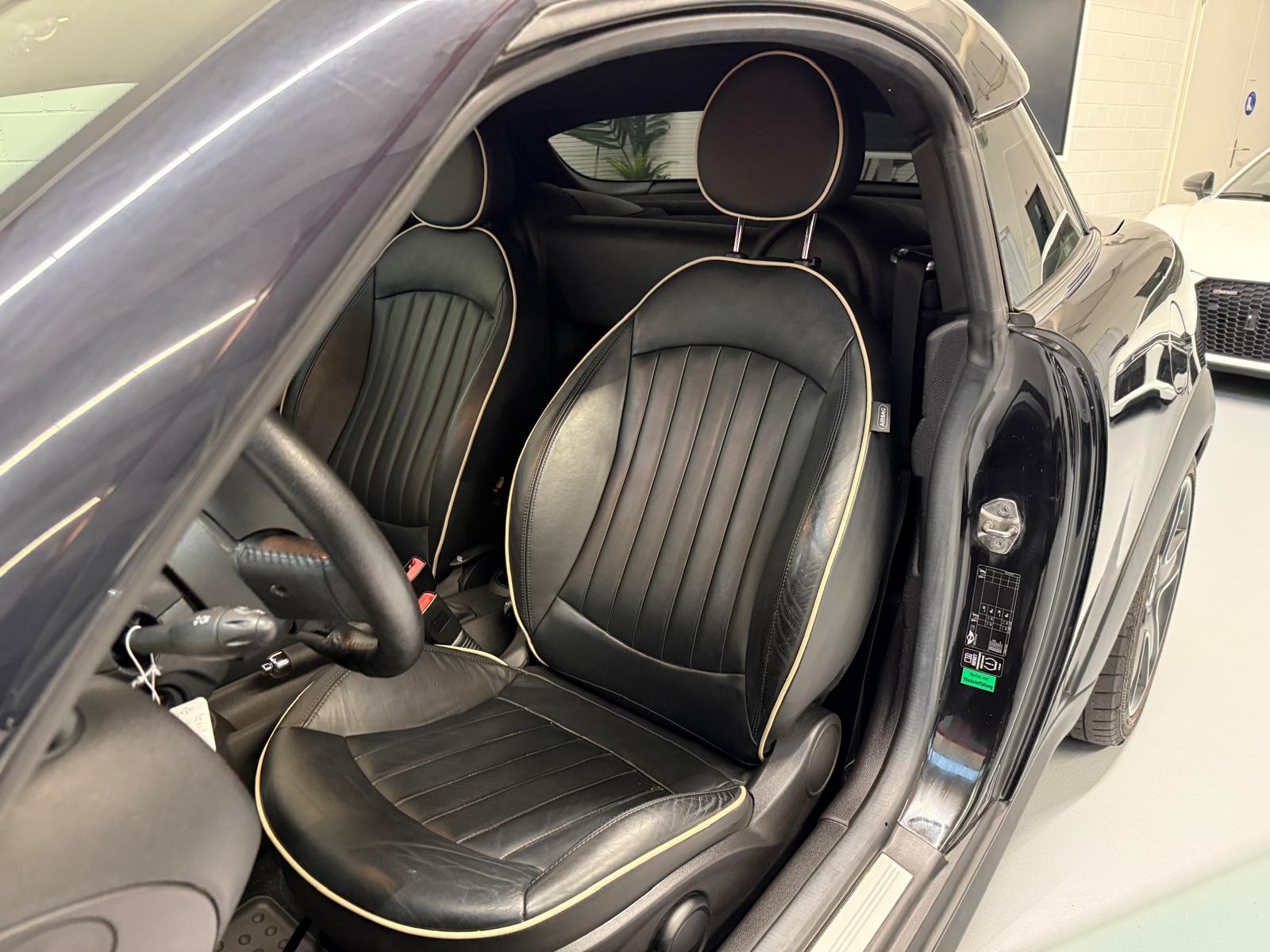 MINI Cooper Coupé-image-9