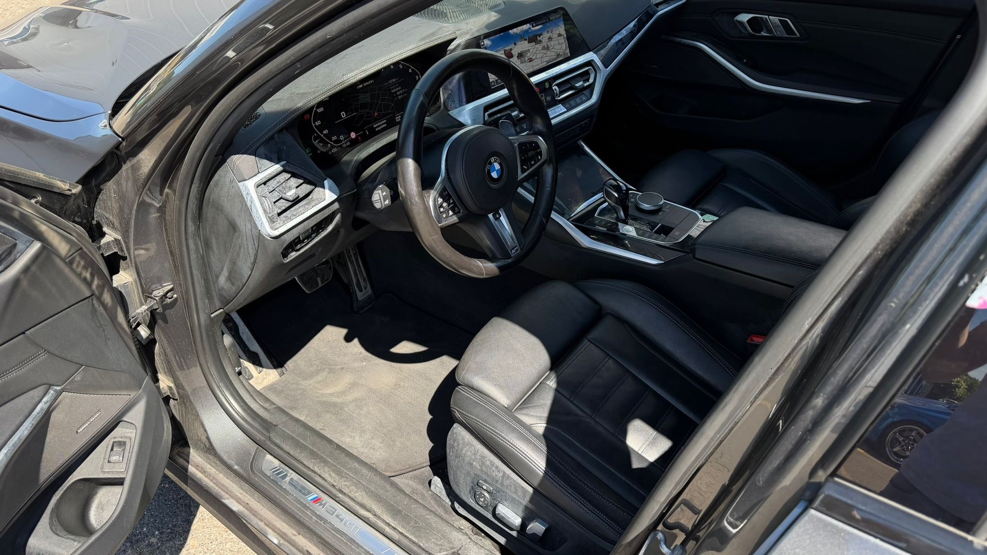 BMW M340i xDrive Steptronic-image-12