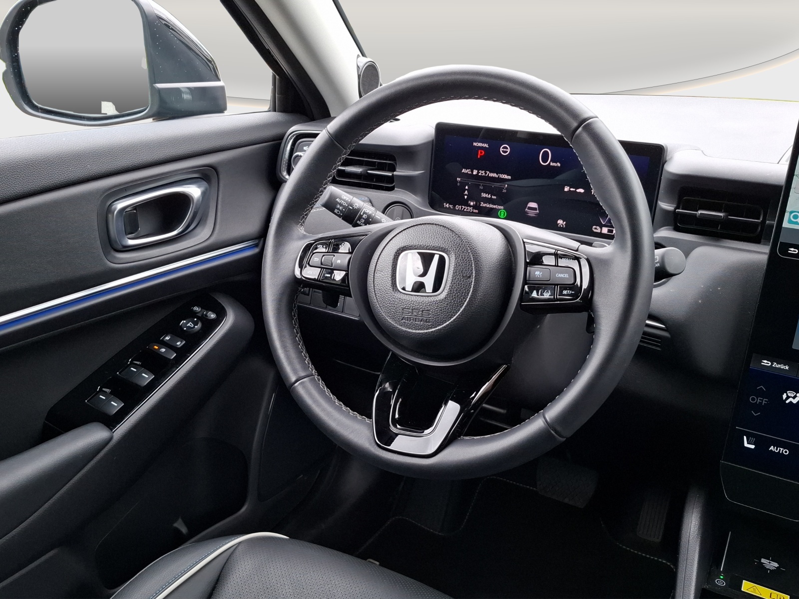 HONDA Ny1 Elegance // 1. Hand // CH Fahrzeug // Garantie Hochvoltbatterie : 8 Jahre oder 160.000 km-image-13