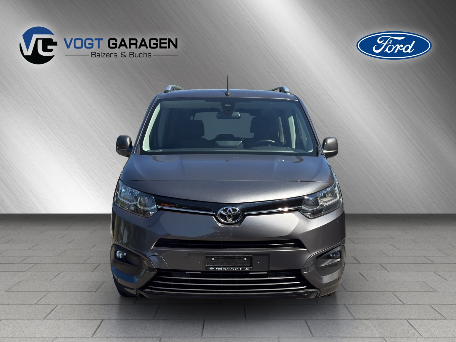 TOYOTA Proace City Verso L2 1.2 130 T-showroom-element-1