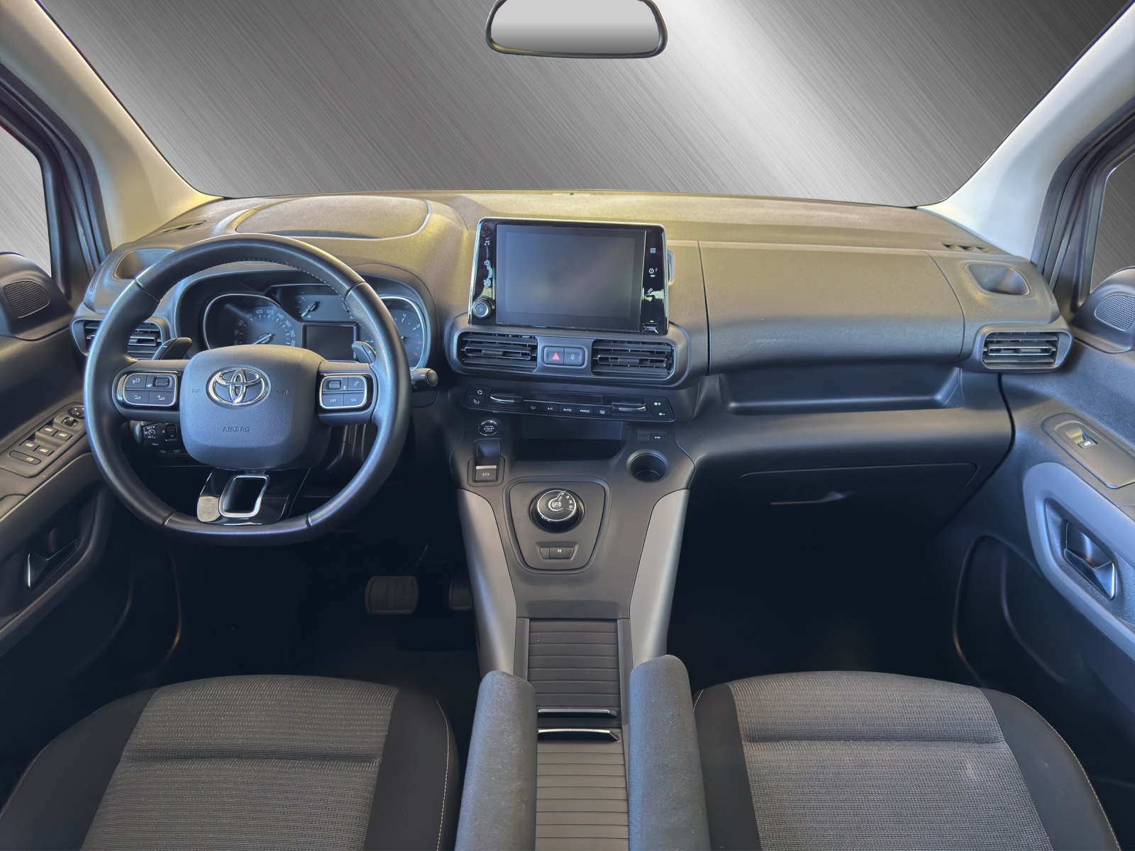 TOYOTA Proace City Verso L2 1.2 130 T-image-8