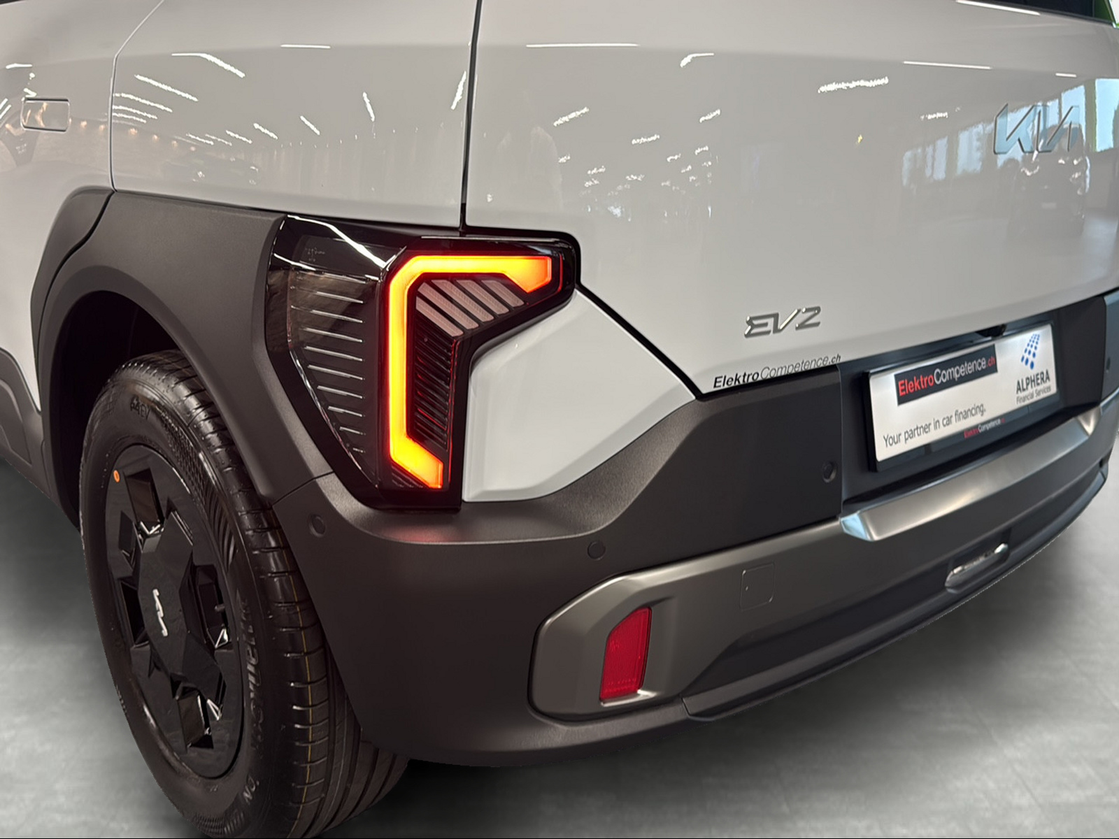 KIA EV2 42 kWh Earth 5 Plätze-image-13