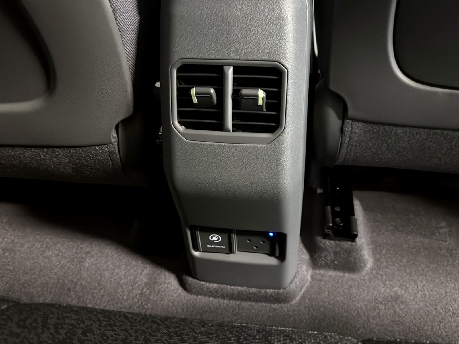 KIA EV2 42 kWh Earth 5 Plätze-image-24