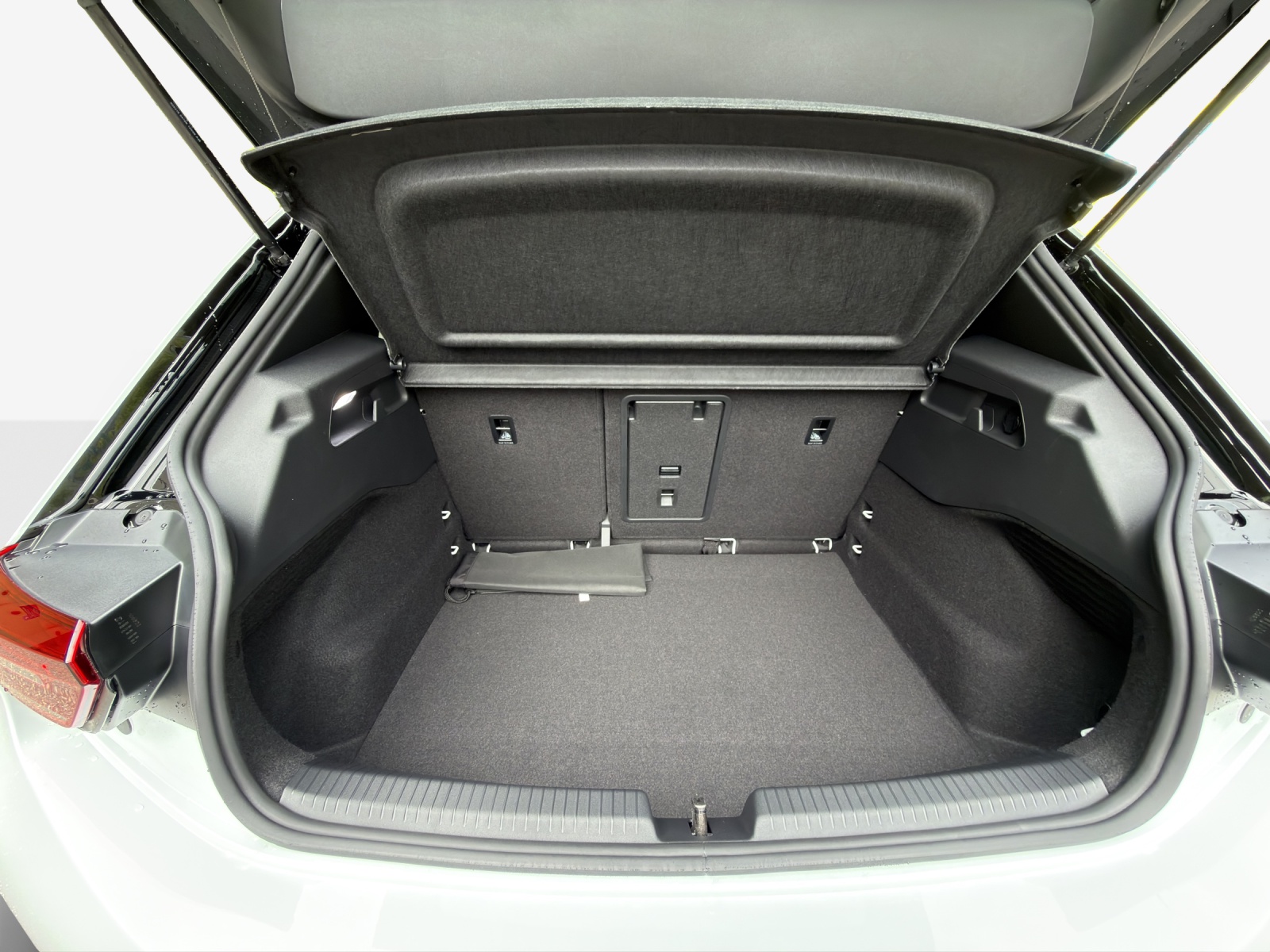 VW ID.3 Pro 59 kWh Pro United-image-12