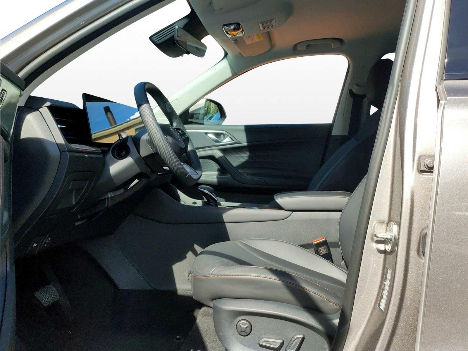 MG HS 1.5 Hybrid Luxury-image-7