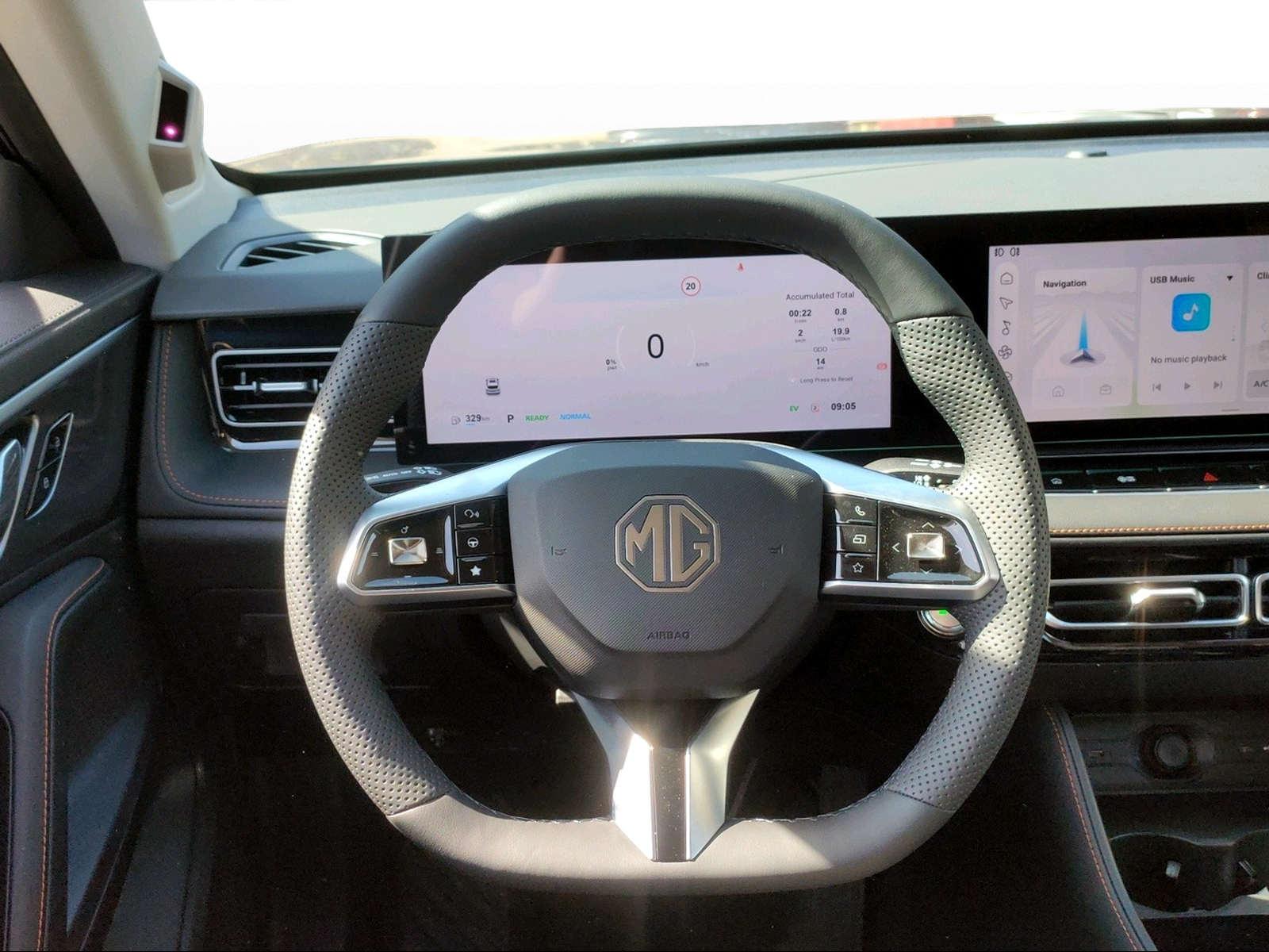 MG HS 1.5 Hybrid Luxury-image-10