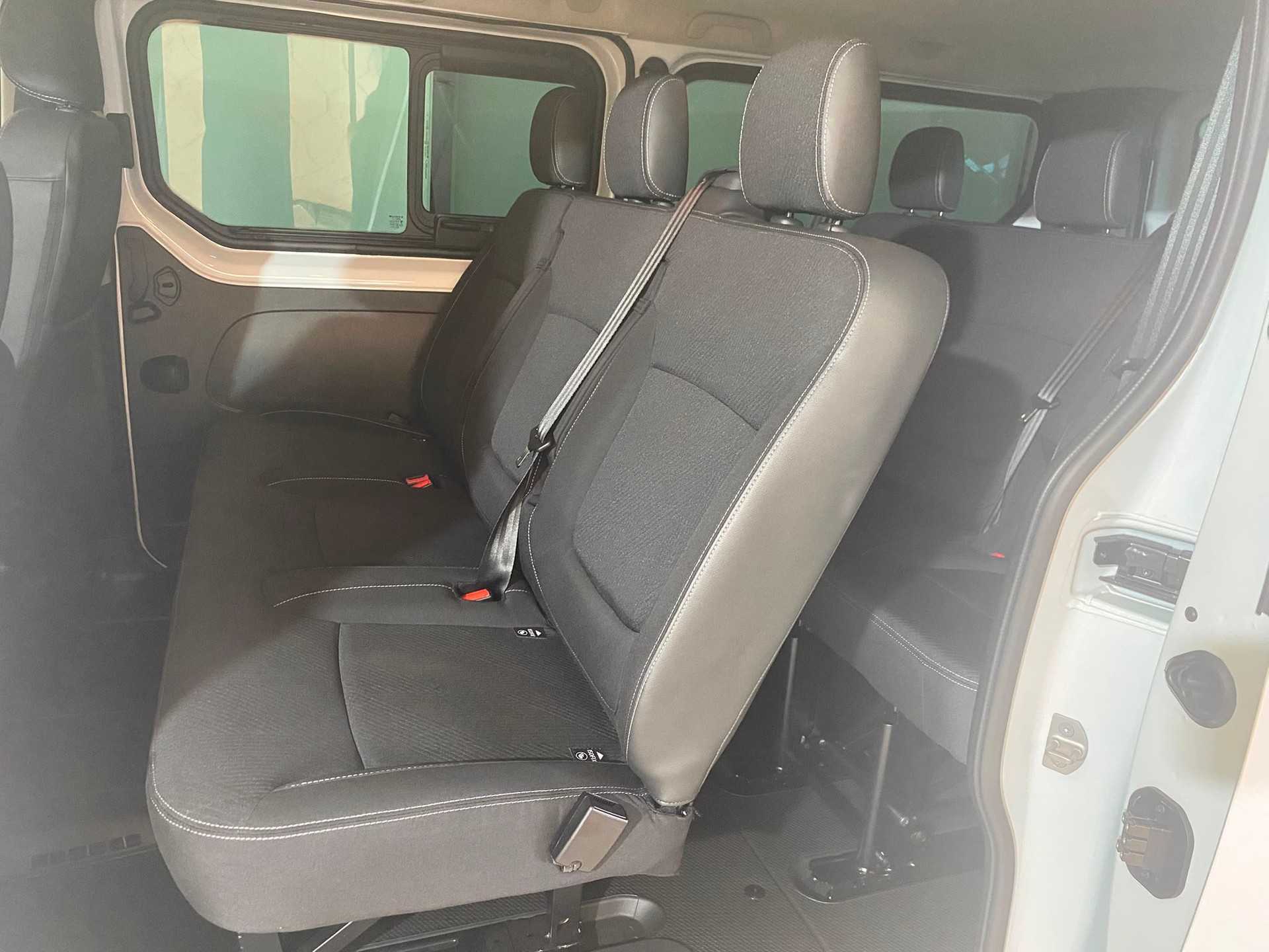 NISSAN Primastar dCi 170 3.0 L2H1 8 Pl. Tekna DCT-image-8