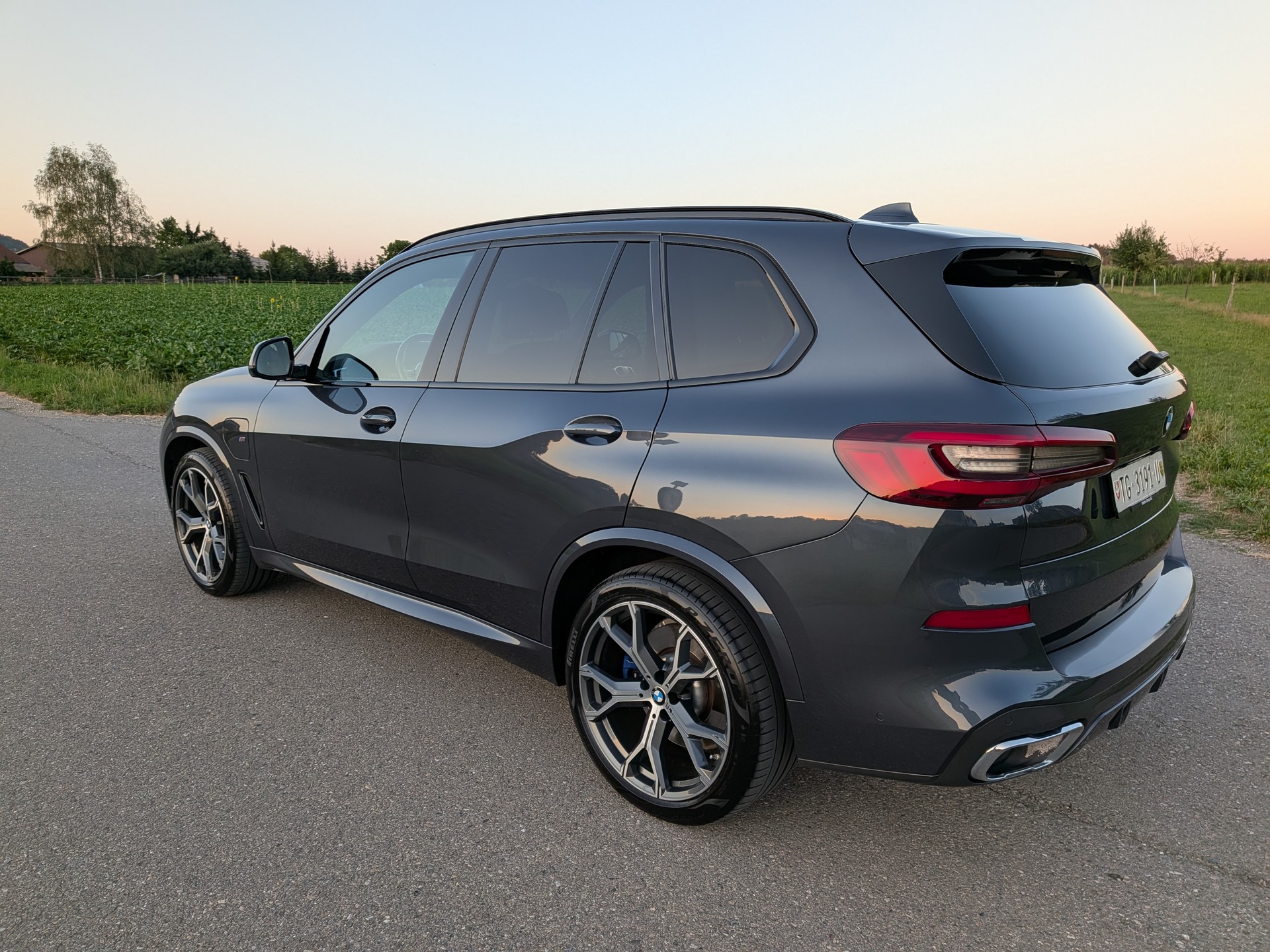 BMW X5 xDrive45e M Sport Steptronic-image-9