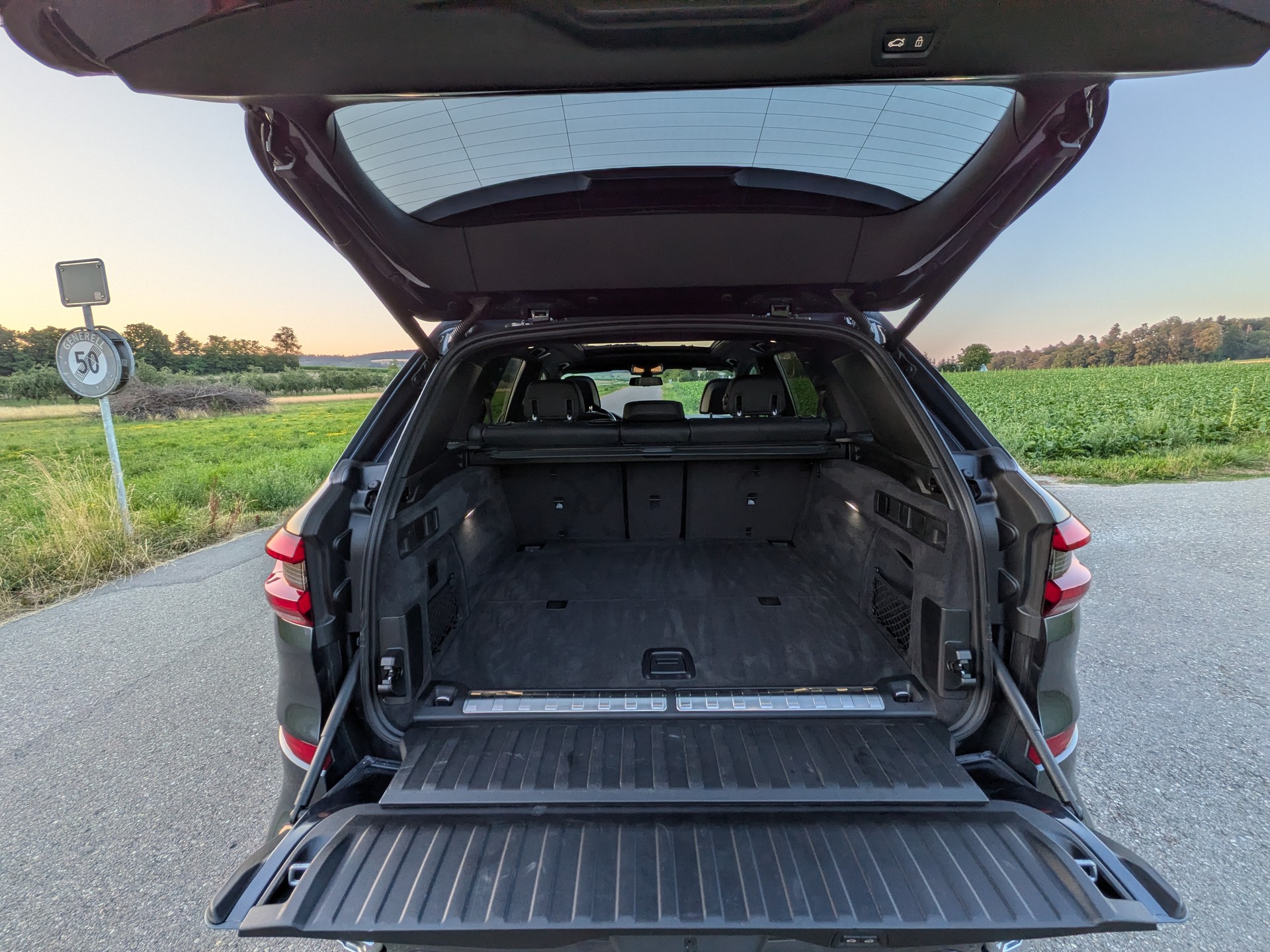 BMW X5 xDrive45e M Sport Steptronic-image-20