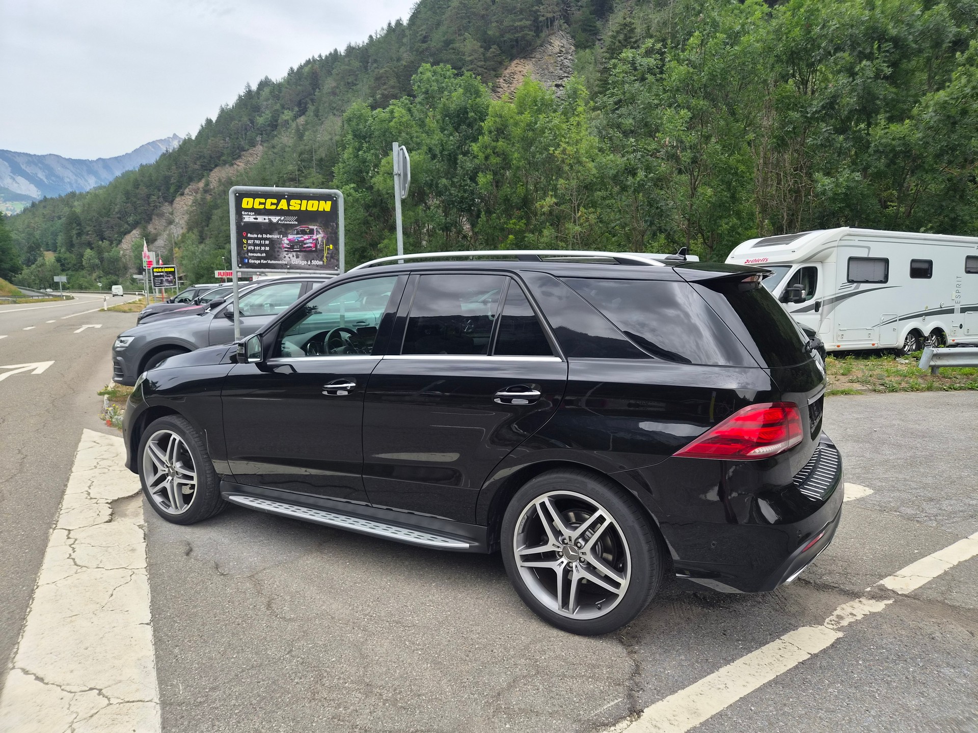 MERCEDES-BENZ GLE 350 d 4Matic 9G-Tronic-image-5