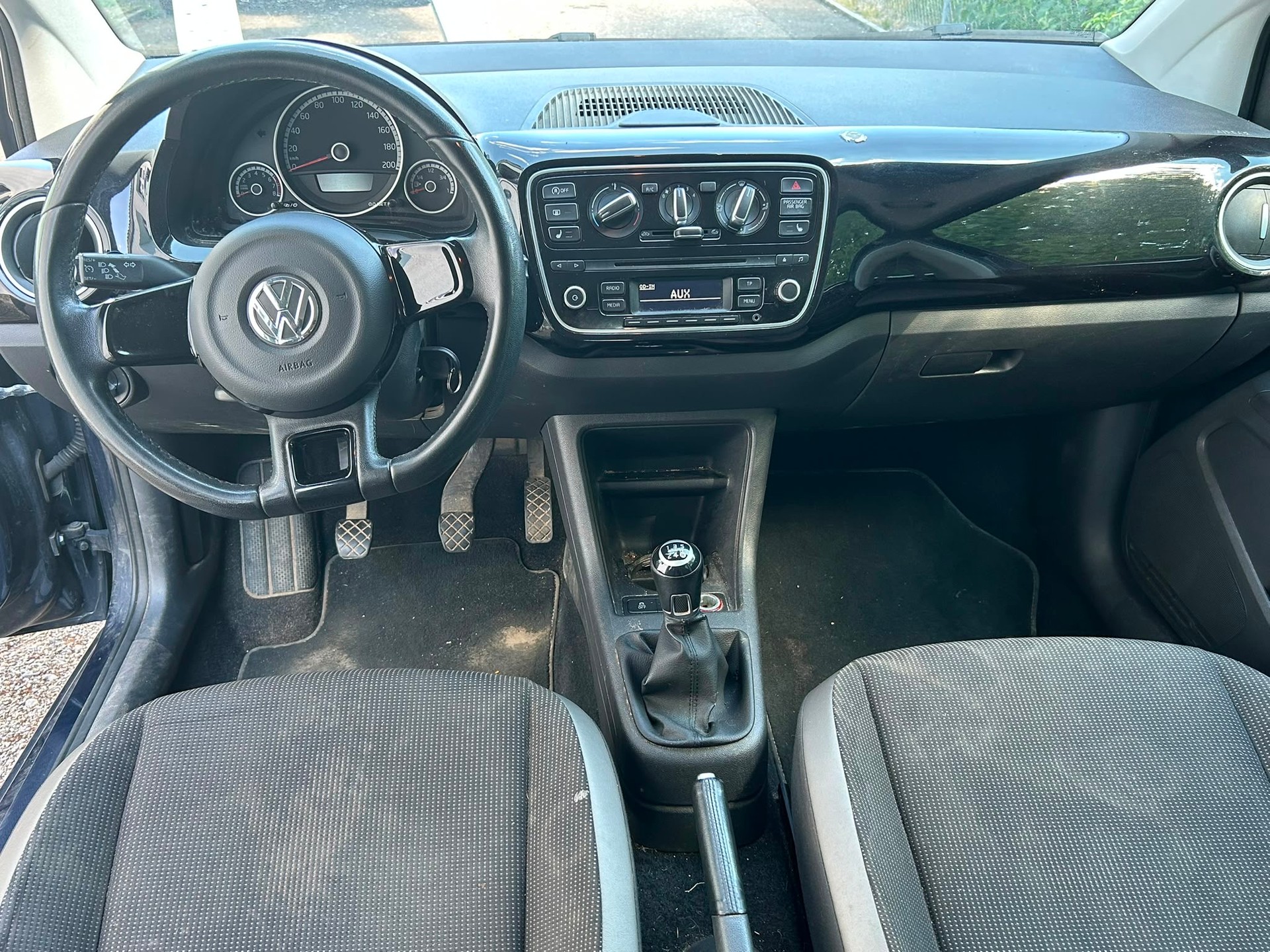 VW Up 1.0 BMT move up-image-11
