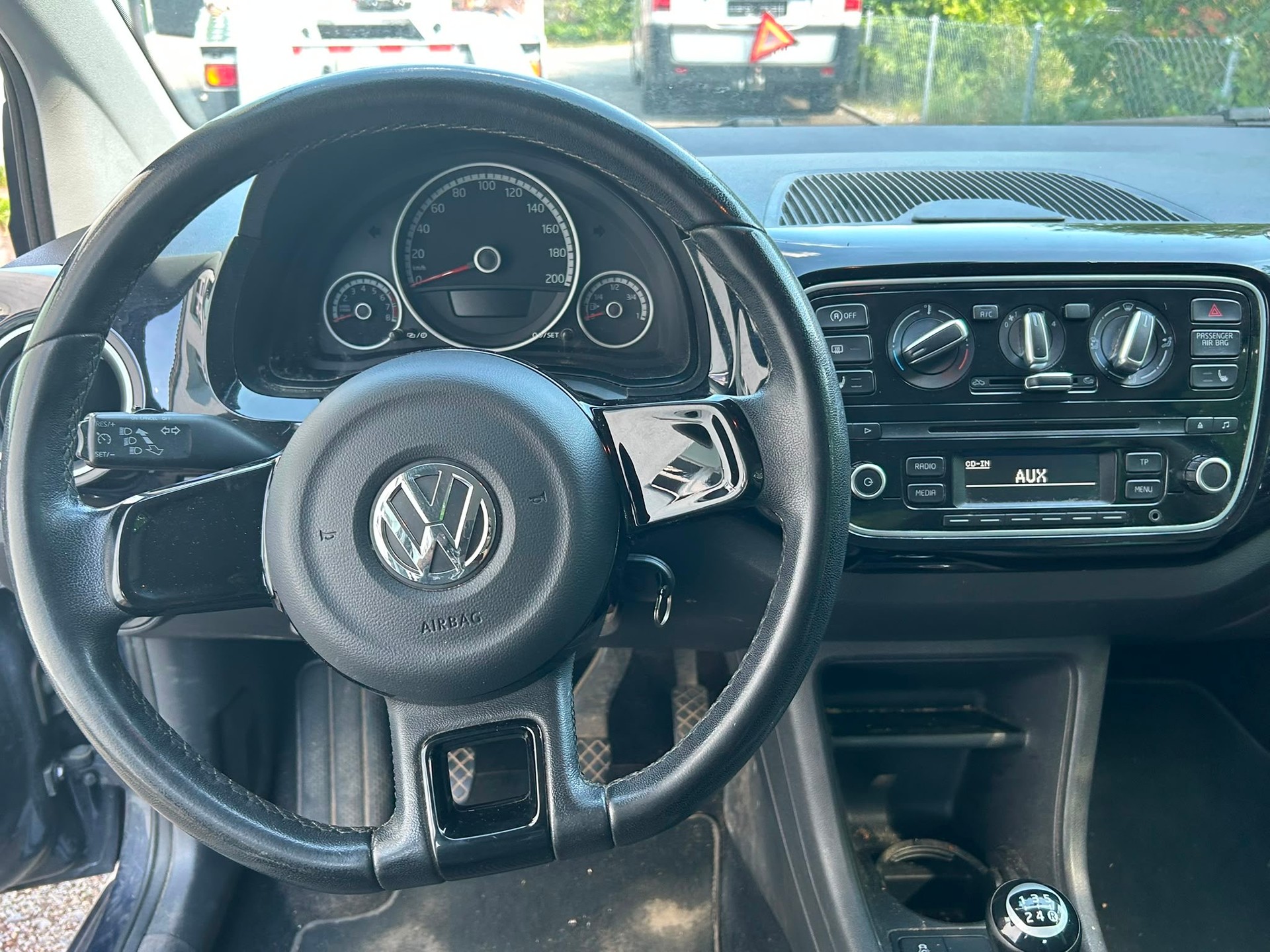 VW Up 1.0 BMT move up-image-10