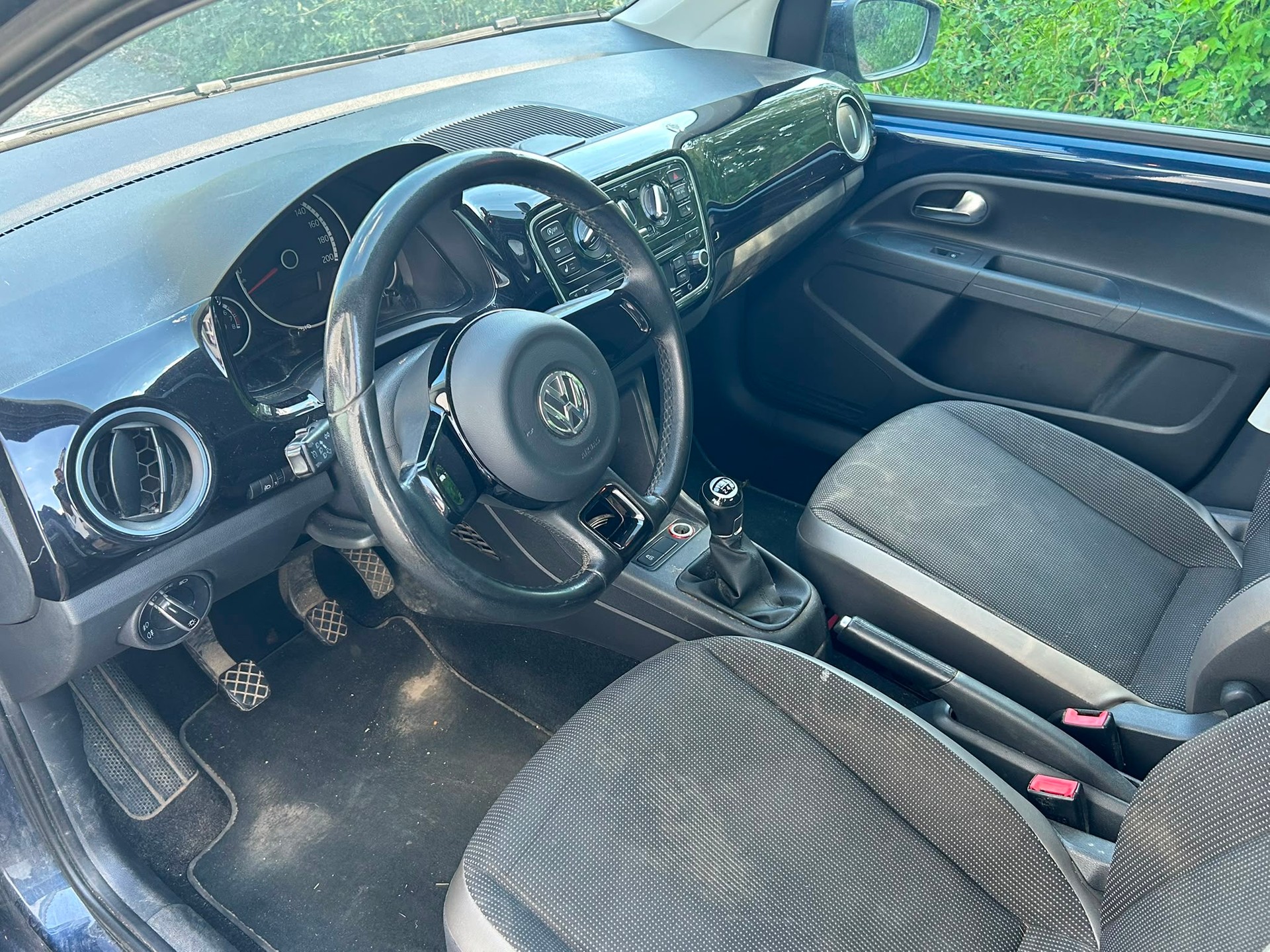 VW Up 1.0 BMT move up-image-9