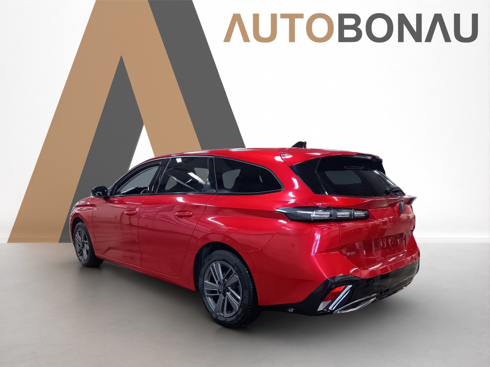 PEUGEOT 308 SW 1.2 PureTech Allure-showroom-element-1