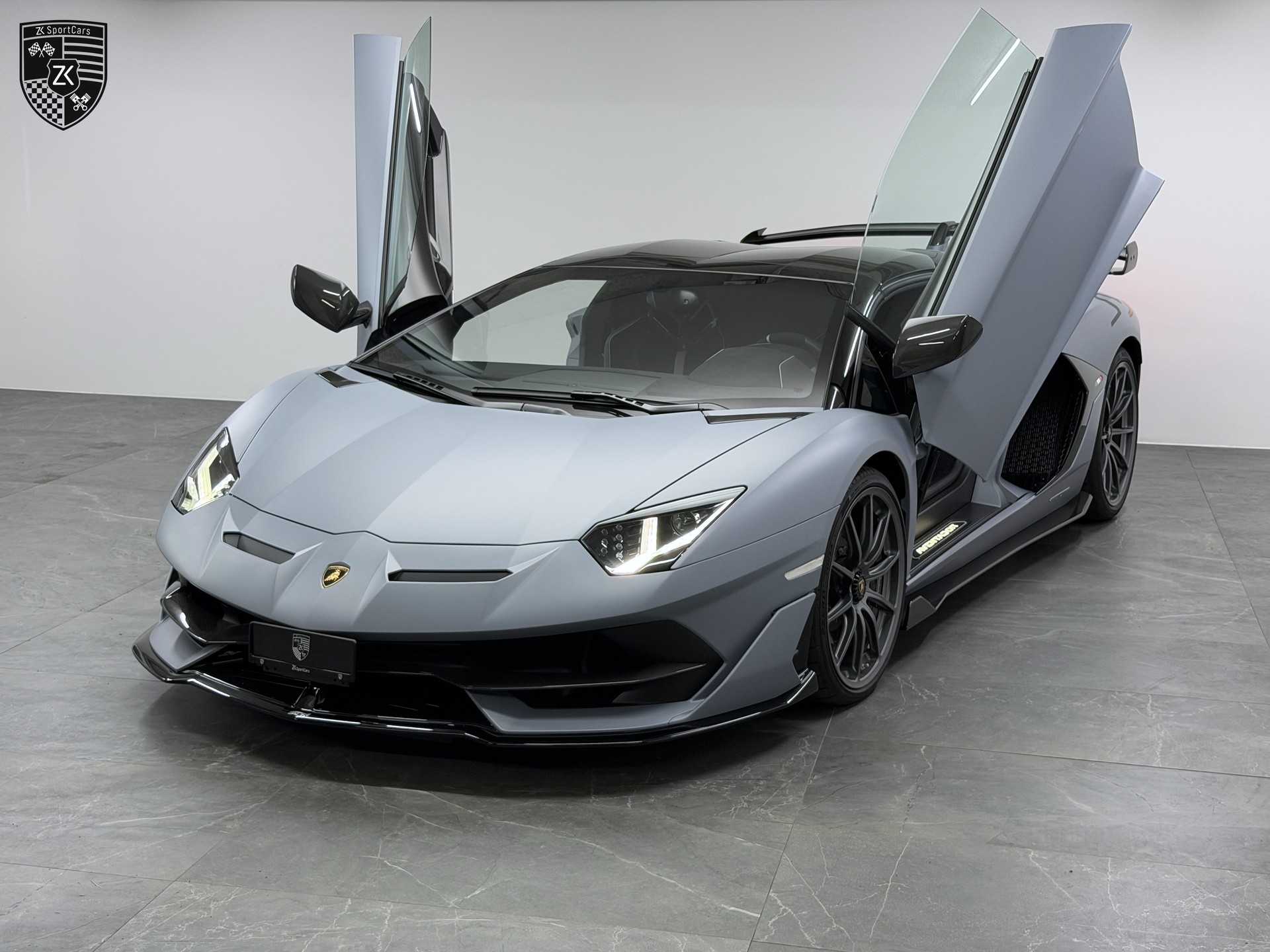 LAMBORGHINI Aventador LP770-4 SVJ Grigio Acheso Matt Roadster ISR ( 1 di 800 )-showroom-element-1