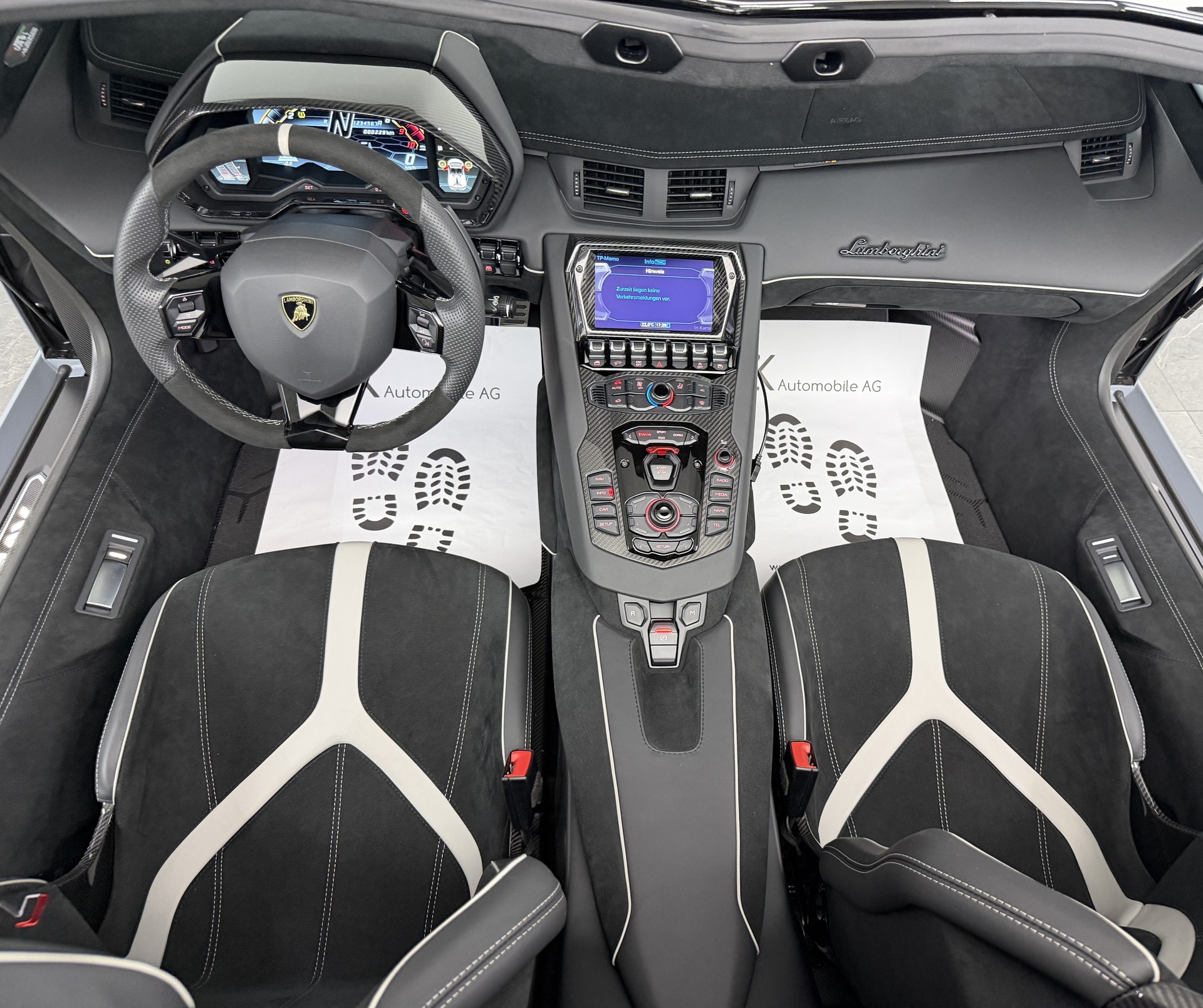 LAMBORGHINI Aventador LP770-4 SVJ Grigio Acheso Matt Roadster ISR ( 1 di 800 )-image-15
